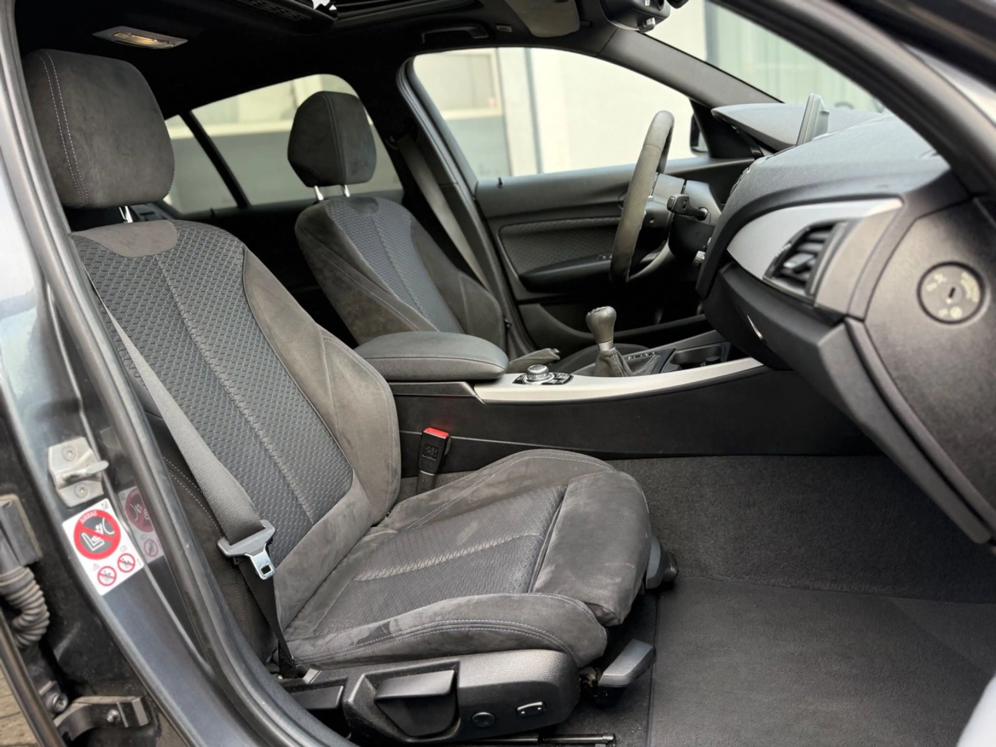 BMW 118 d M Sportpaket Edition — photo 8