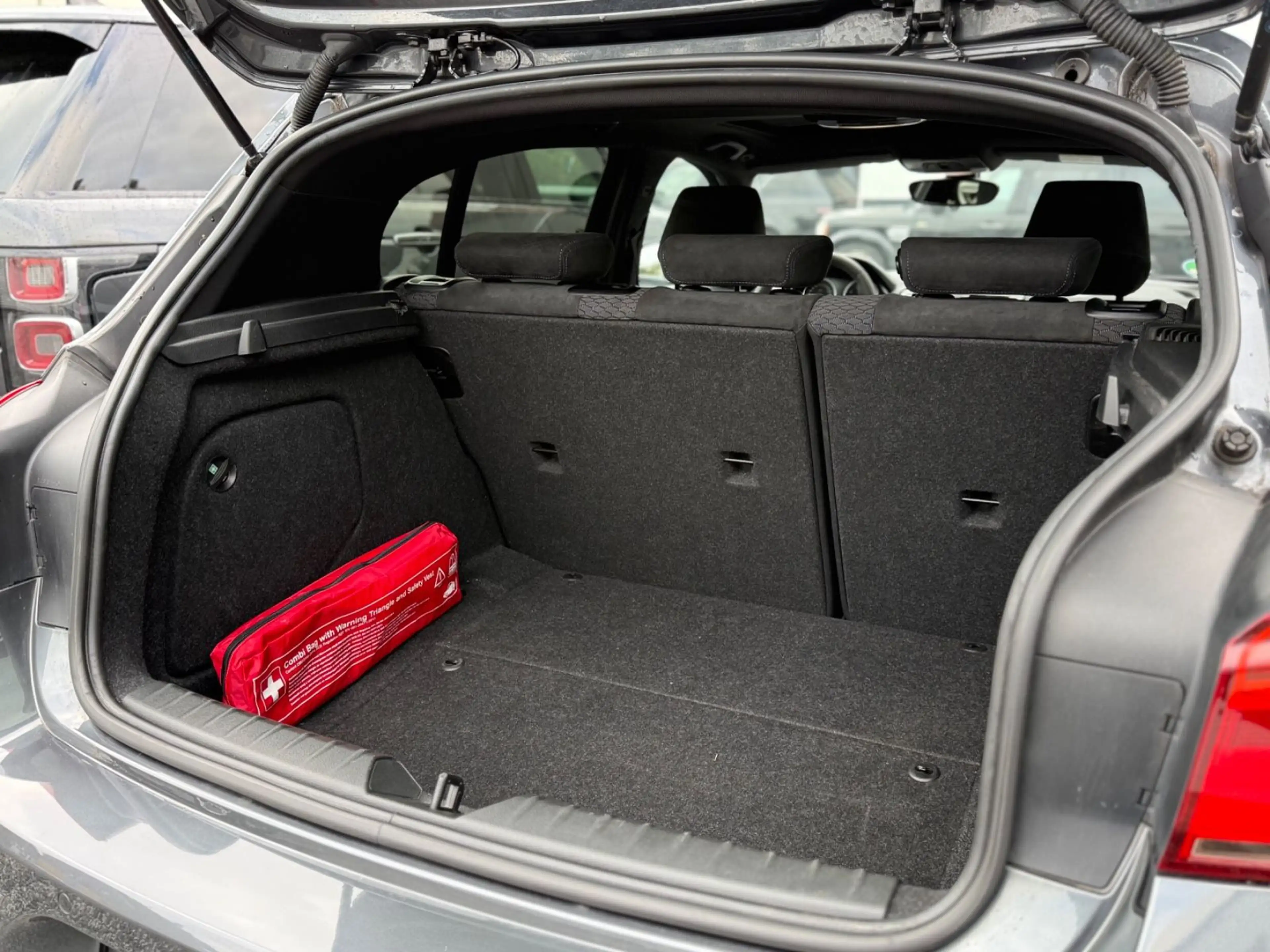 BMW 118 d M Sportpaket Edition — photo 9