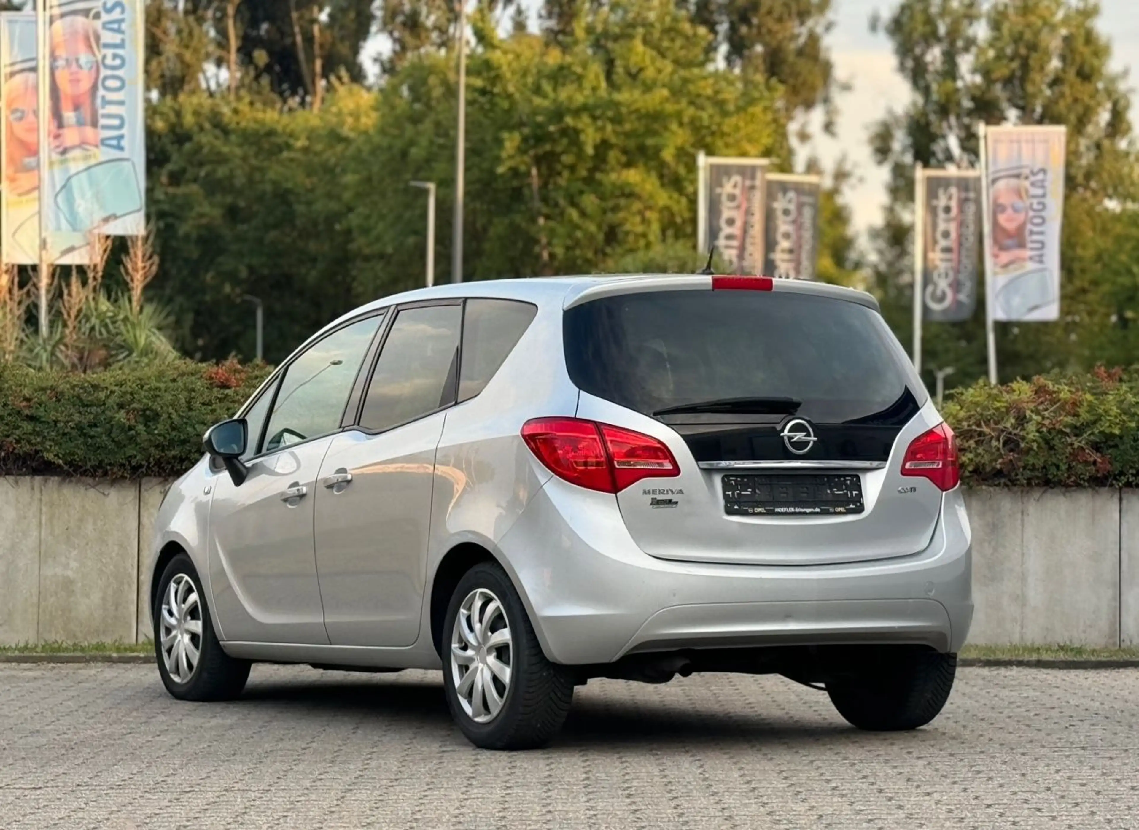 Opel Meriva B Design Edition*AUTOM*KLIMA*SHZ*LKH*TÜV* — photo 3