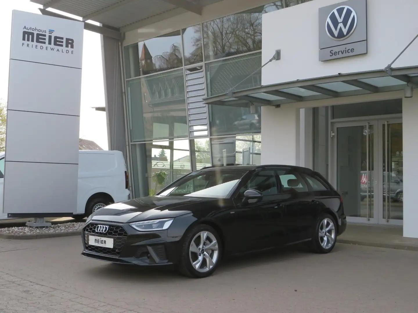 Audi A4 Avant 40TDI Automatik S-Line Navi Pano Kamera Schwarz - 2