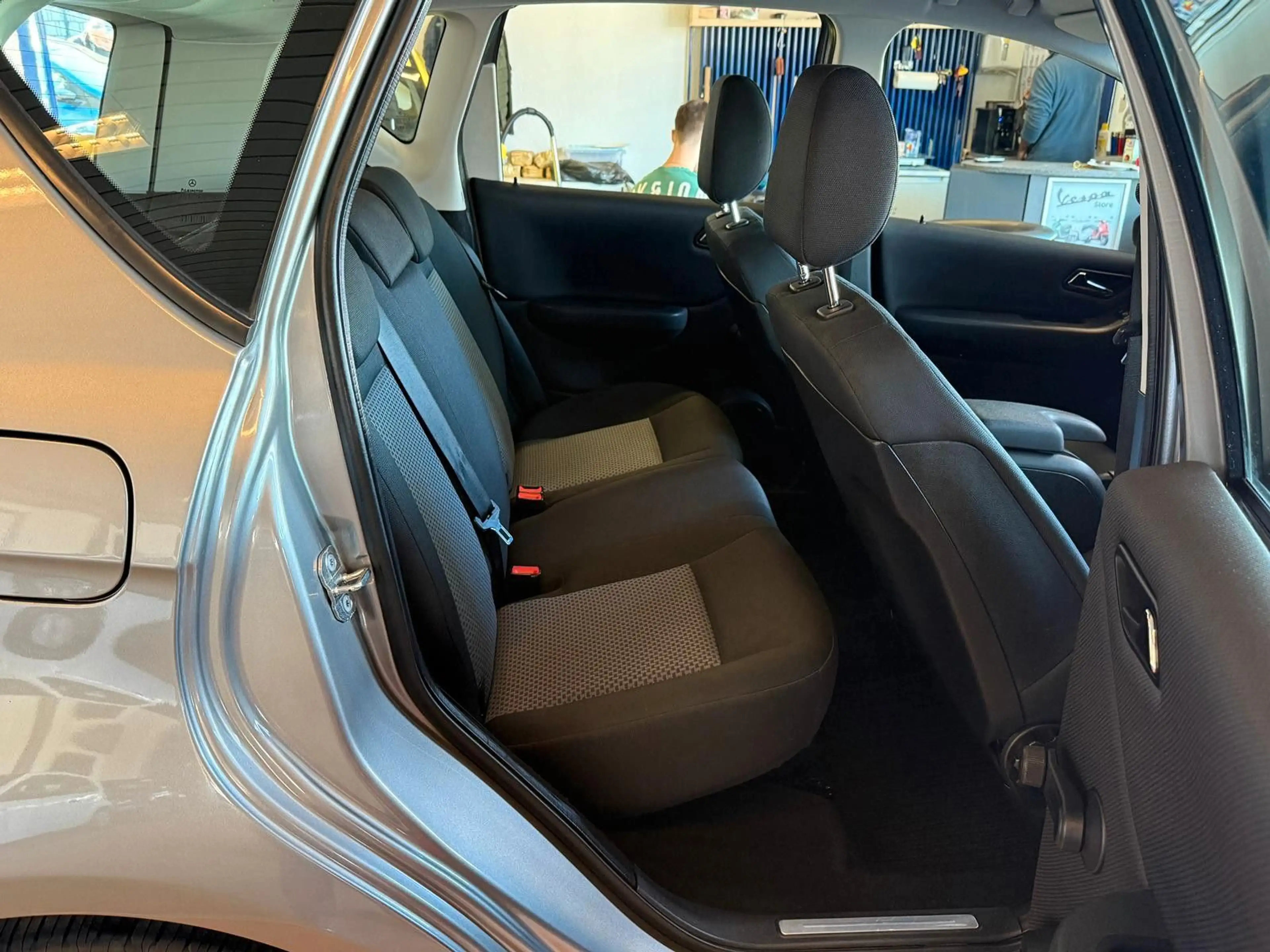 Mercedes-Benz A 150 Automatik / Klima / 58 Tkm — photo 12