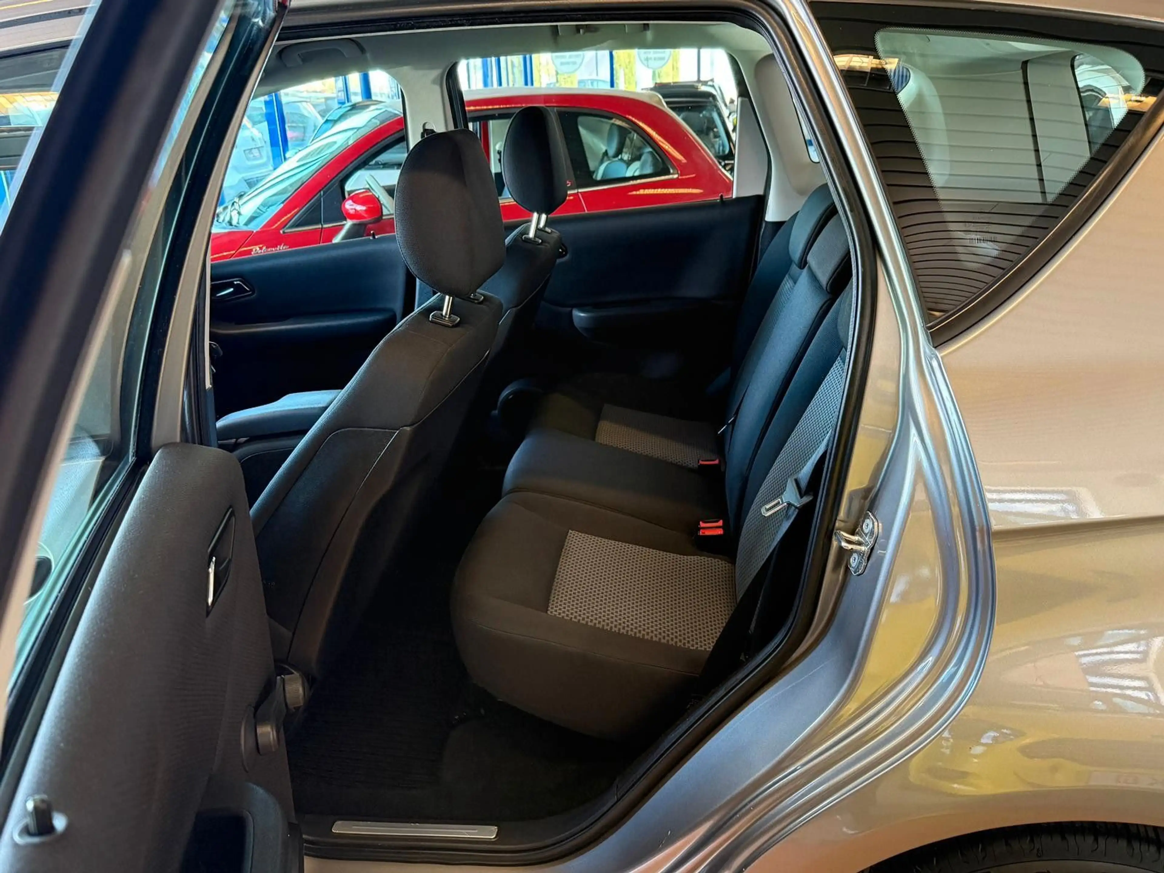 Mercedes-Benz A 150 Automatik / Klima / 58 Tkm — photo 10