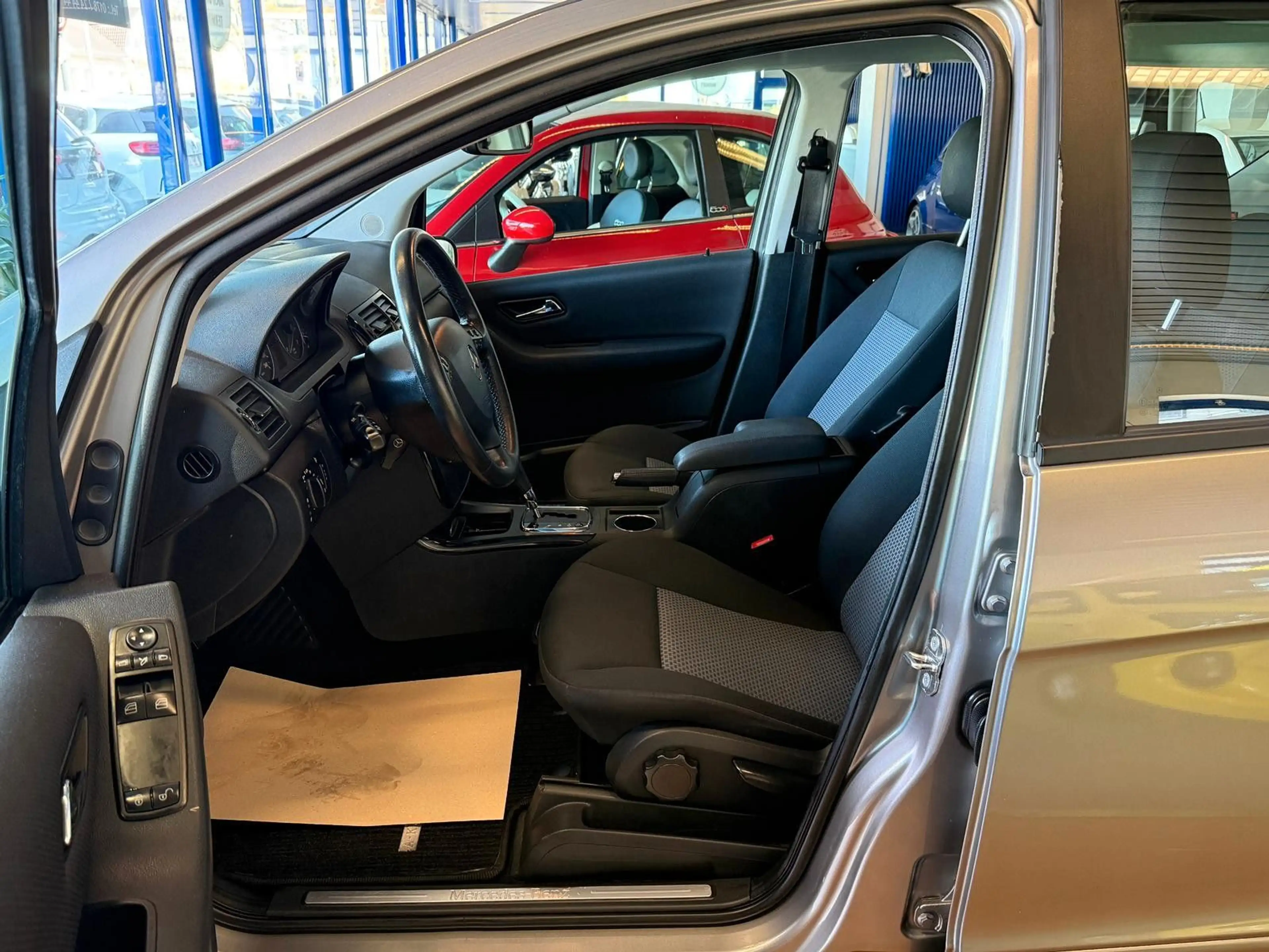 Mercedes-Benz A 150 Automatik / Klima / 58 Tkm — photo 9
