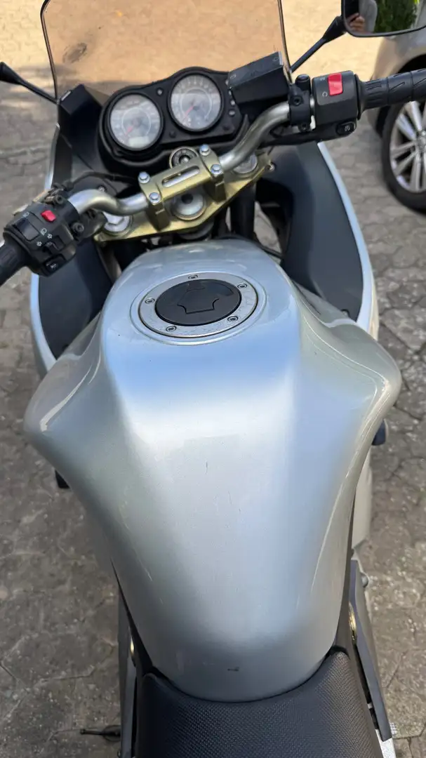 Kawasaki ER - 6 F Srebrny - 2