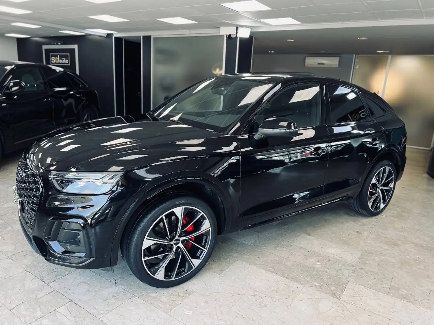 Audi Q5 50 3.0 tdi mhev 48V S line quattro tiptronic Zwart - 1