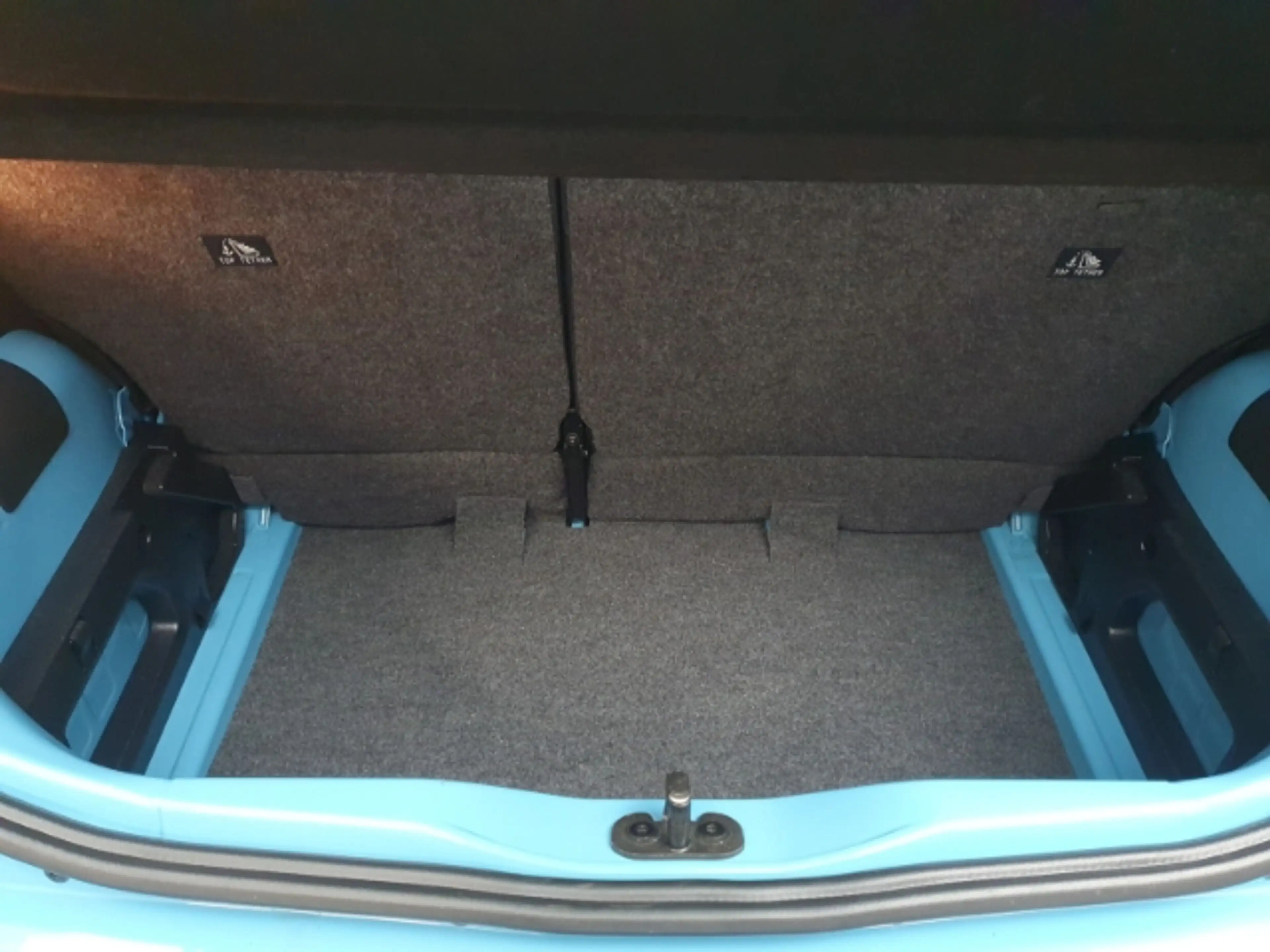 Volkswagen e-up! Max DAB Ambientebeleuchtung Rückfahrkam. — photo 17