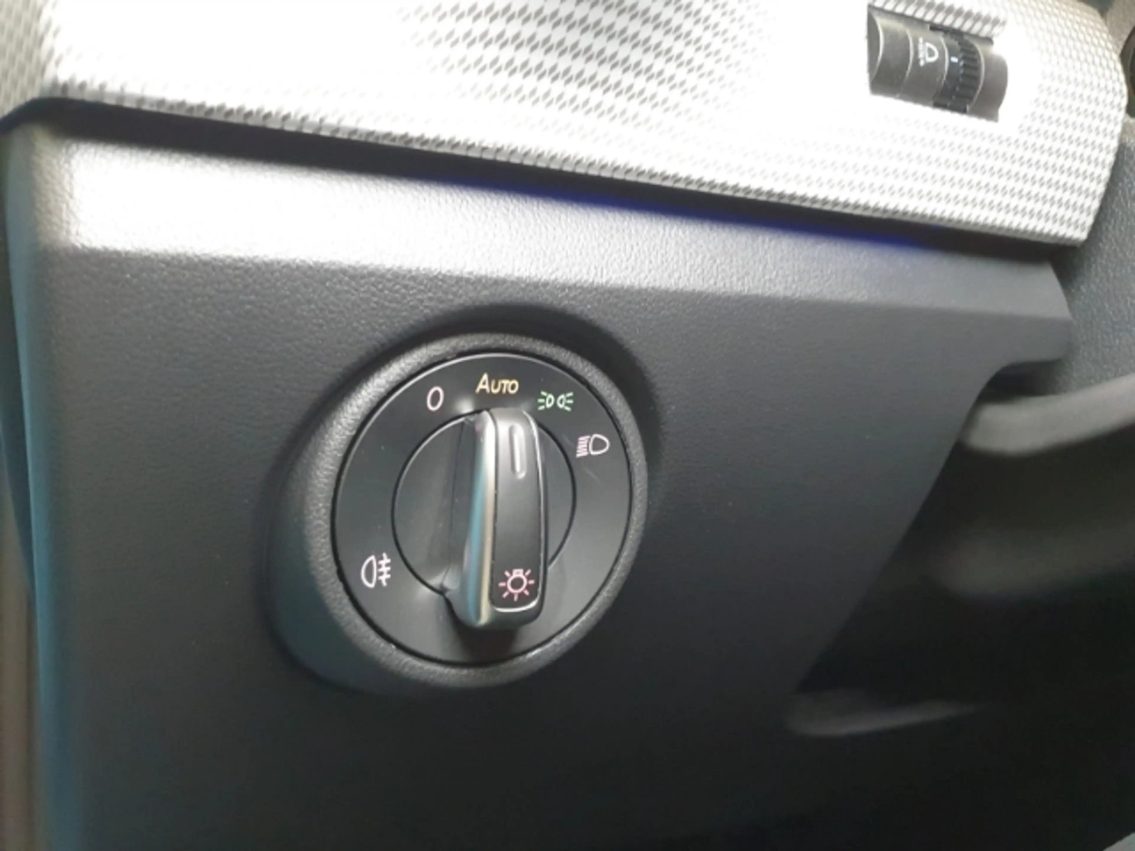 Volkswagen e-up! Max DAB Ambientebeleuchtung Rückfahrkam. — photo 23