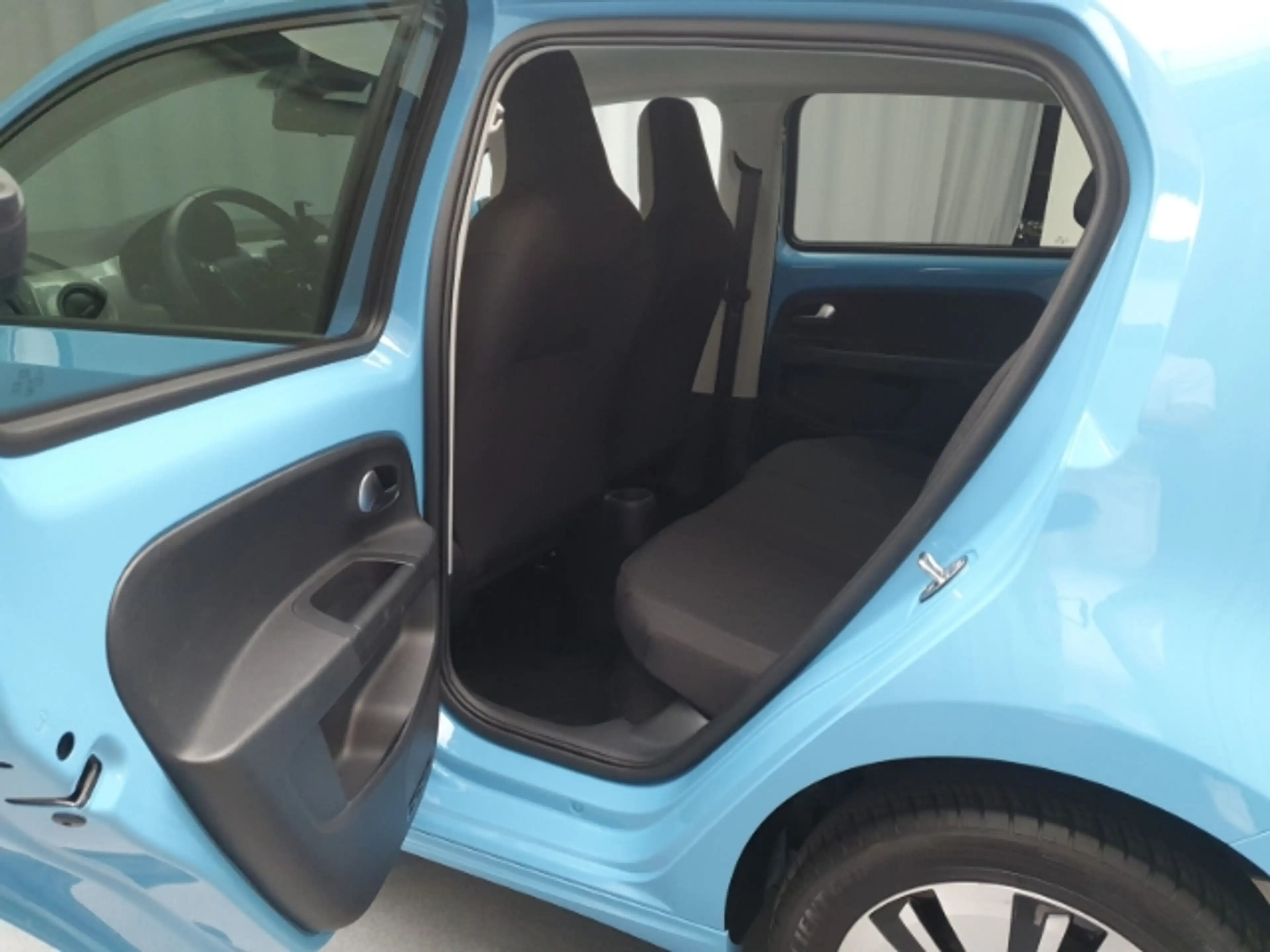 Volkswagen e-up! Max DAB Ambientebeleuchtung Rückfahrkam. — photo 10