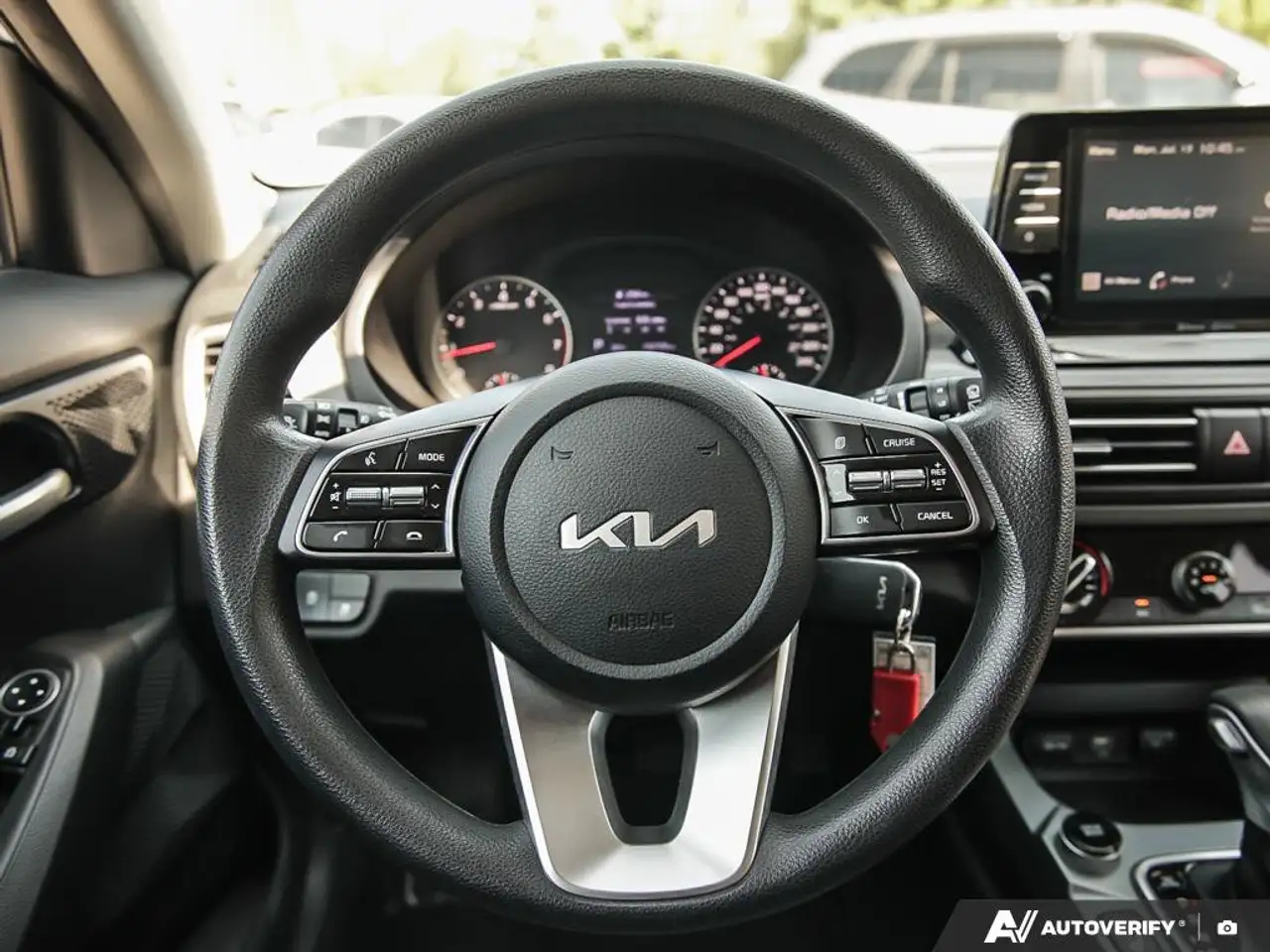 Kia Seltos photo Kia Seltos