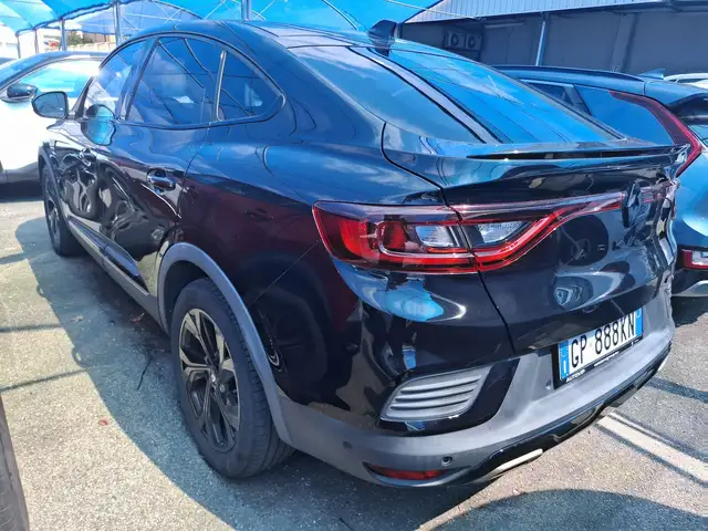 Renault Arkana view 12