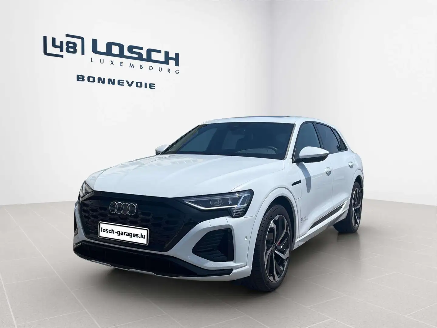 Audi Q8 e-tron S line 55 quattro Blanc - 2