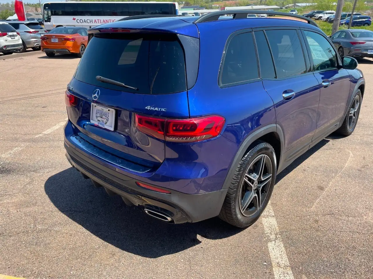 Mercedes-Benz GLB снимка Mercedes-Benz GLB