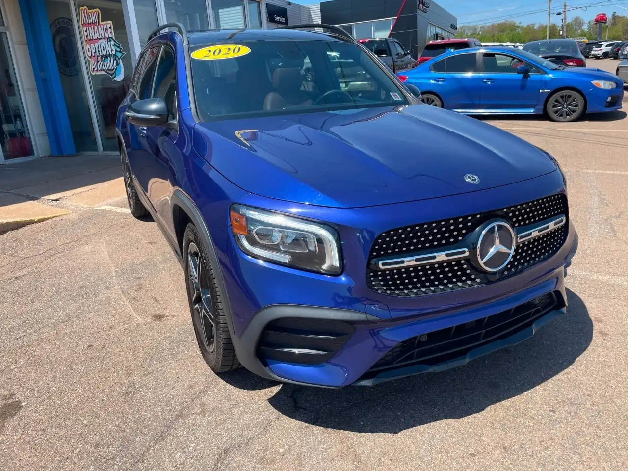 Mercedes-Benz GLB снимка Mercedes-Benz GLB