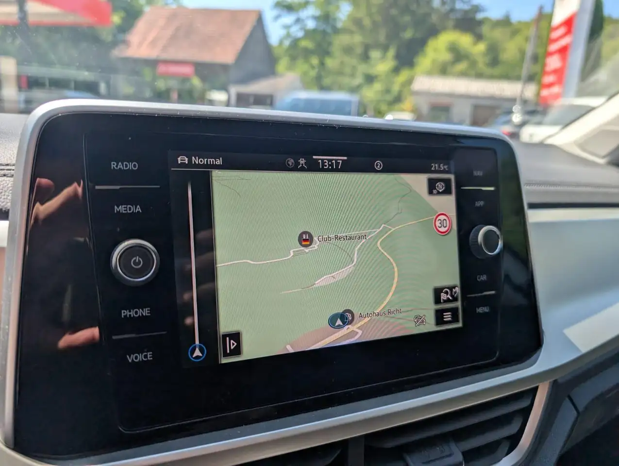Volkswagen T-Roc 1.0 TSI Move Navi LED SHZ Parklenk, миниатюра 10