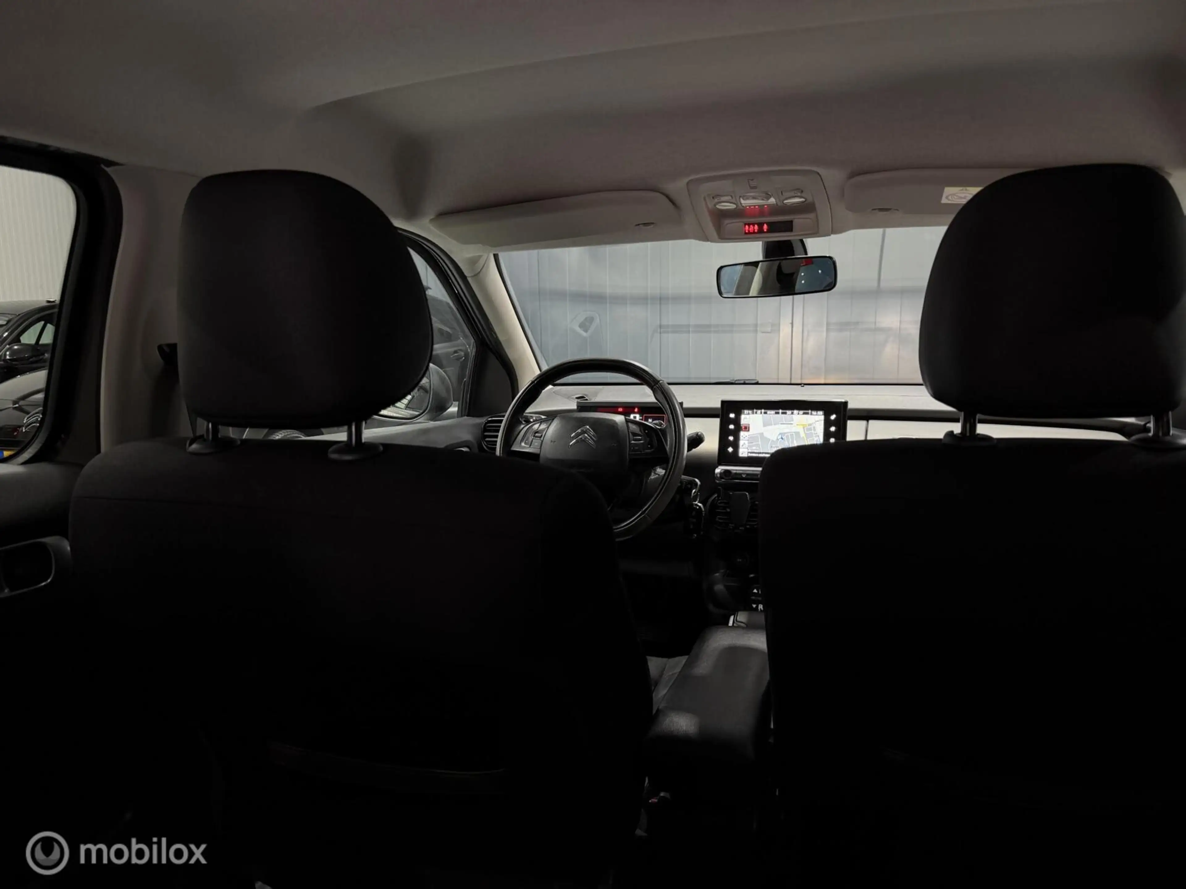 Citroen C4 Cactus 1.2 PureTech Shine — photo 25