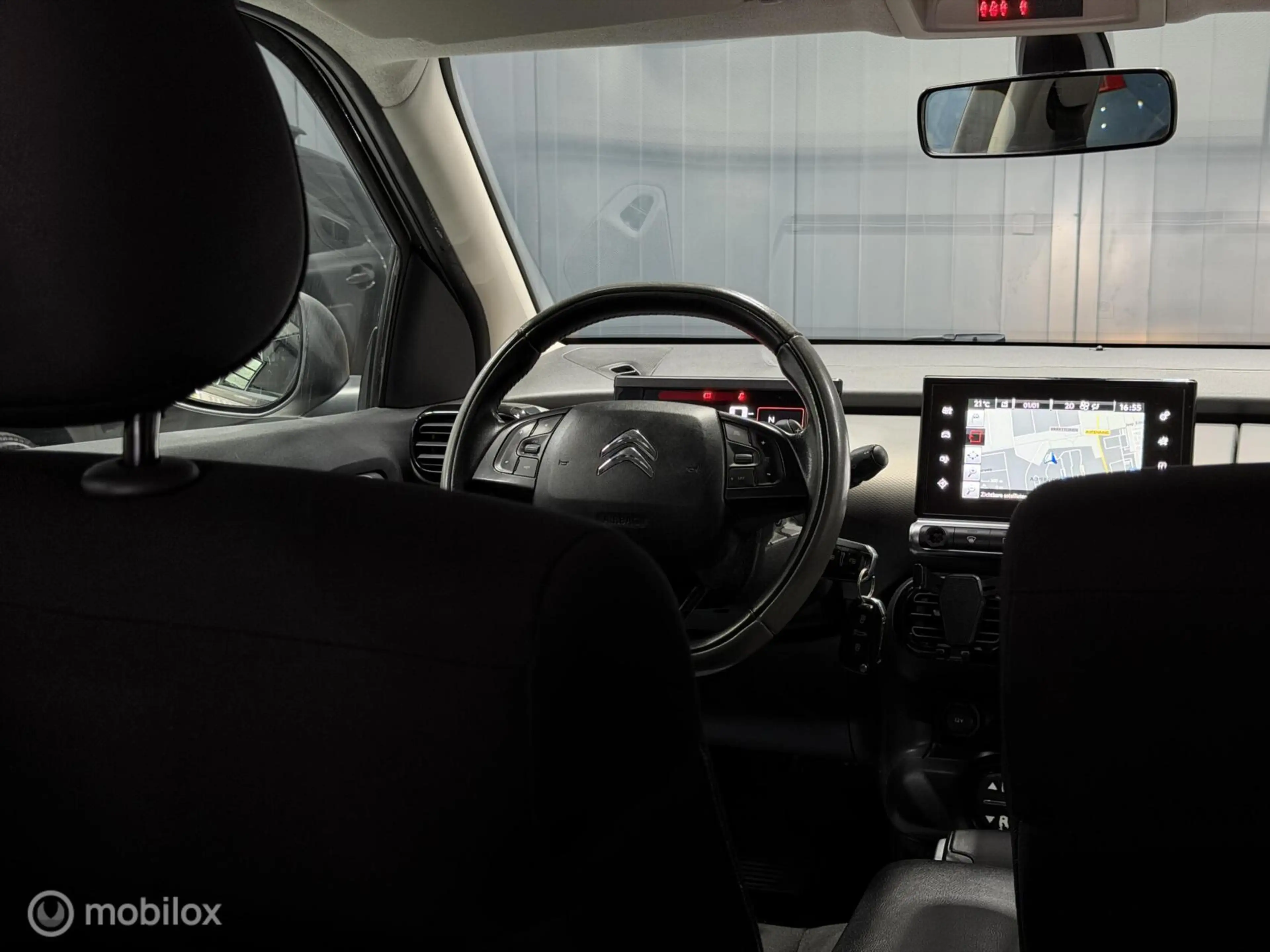 Citroen C4 Cactus 1.2 PureTech Shine — photo 26