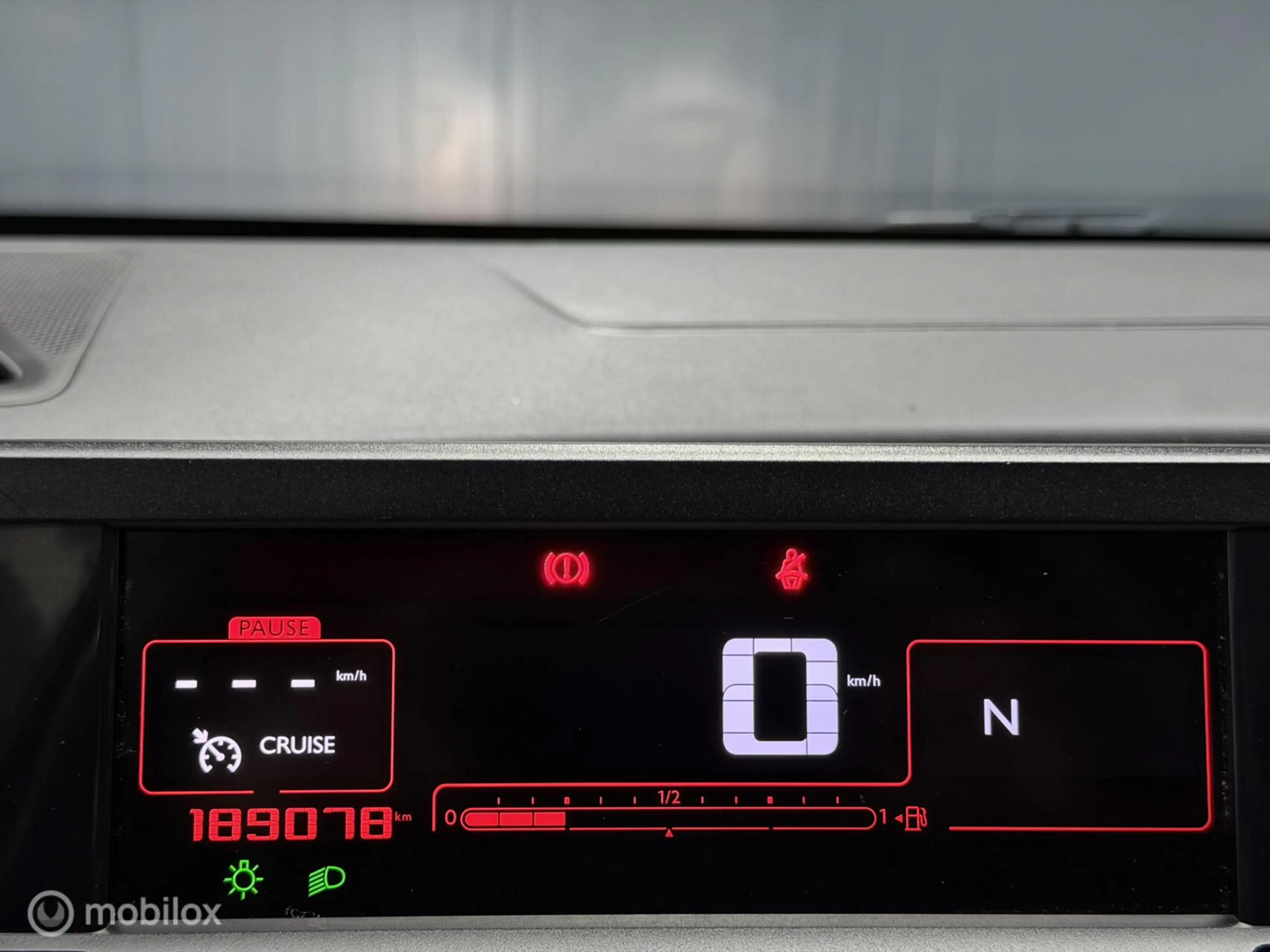 Citroen C4 Cactus 1.2 PureTech Shine — photo 41