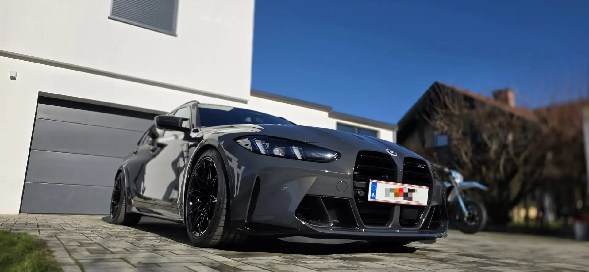 BMW M3 M3 Competition M xDrive Touring Aut. Grau - 1