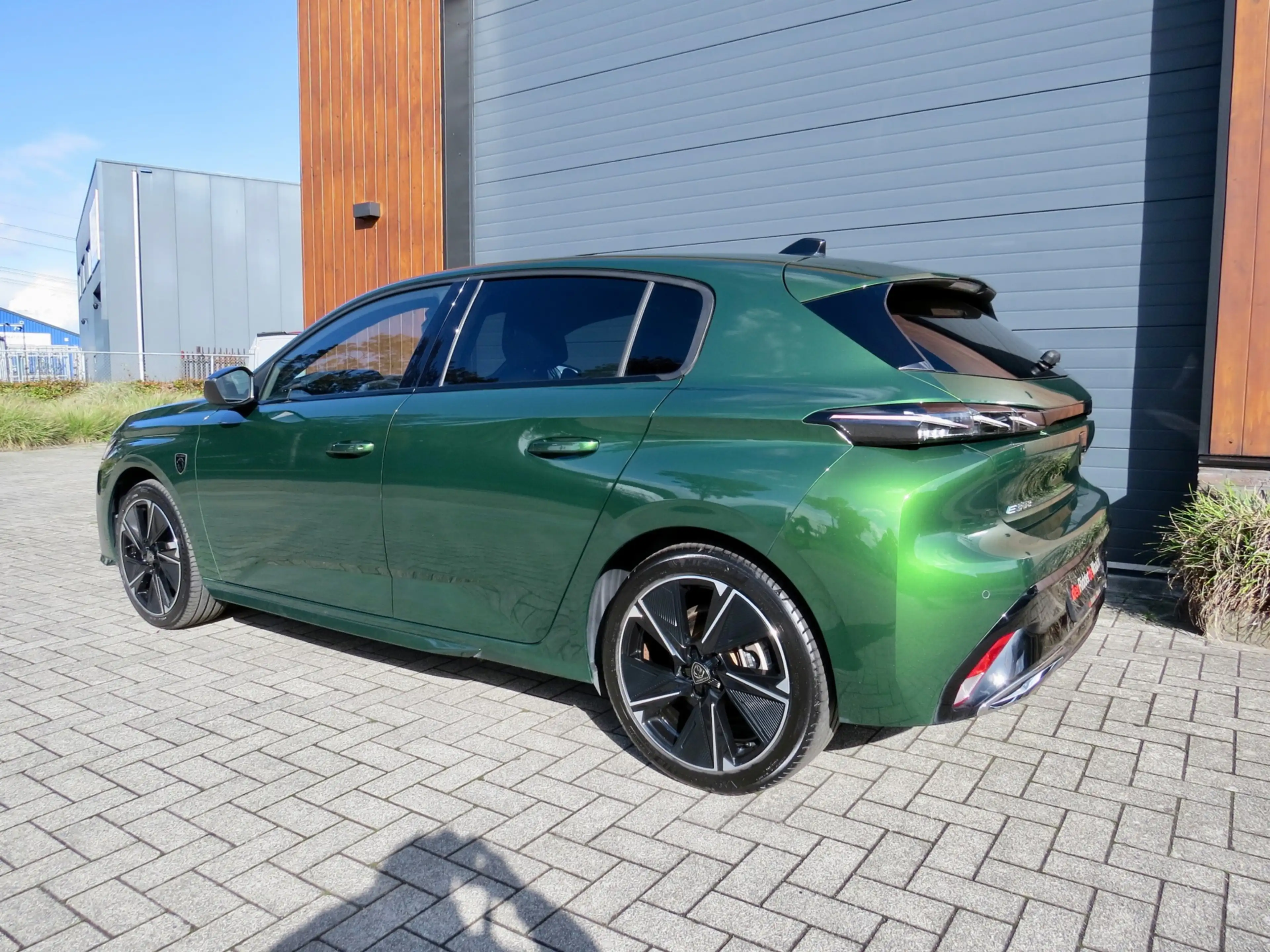 Peugeot 308 E-308 Allure EV 54 kWh *Navi*Half leder*Unieke kle — photo 4