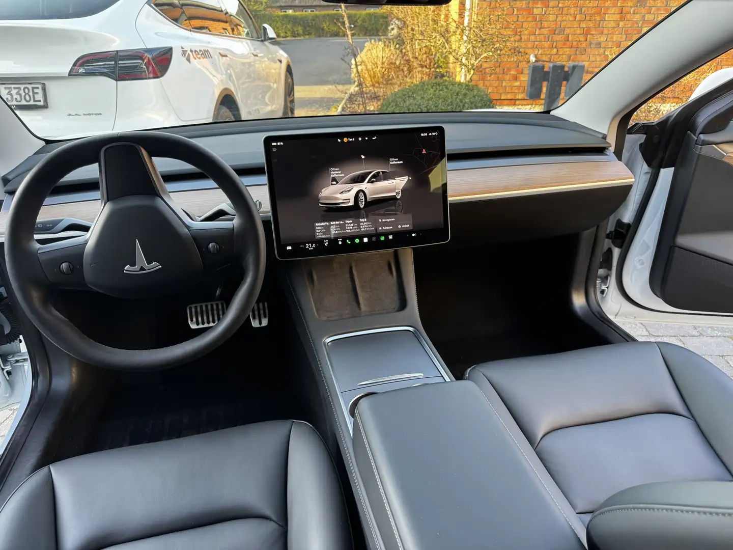 Tesla Model 3 Model 3 Langstreckenbatterie Hinterradantrieb Weiß - 2