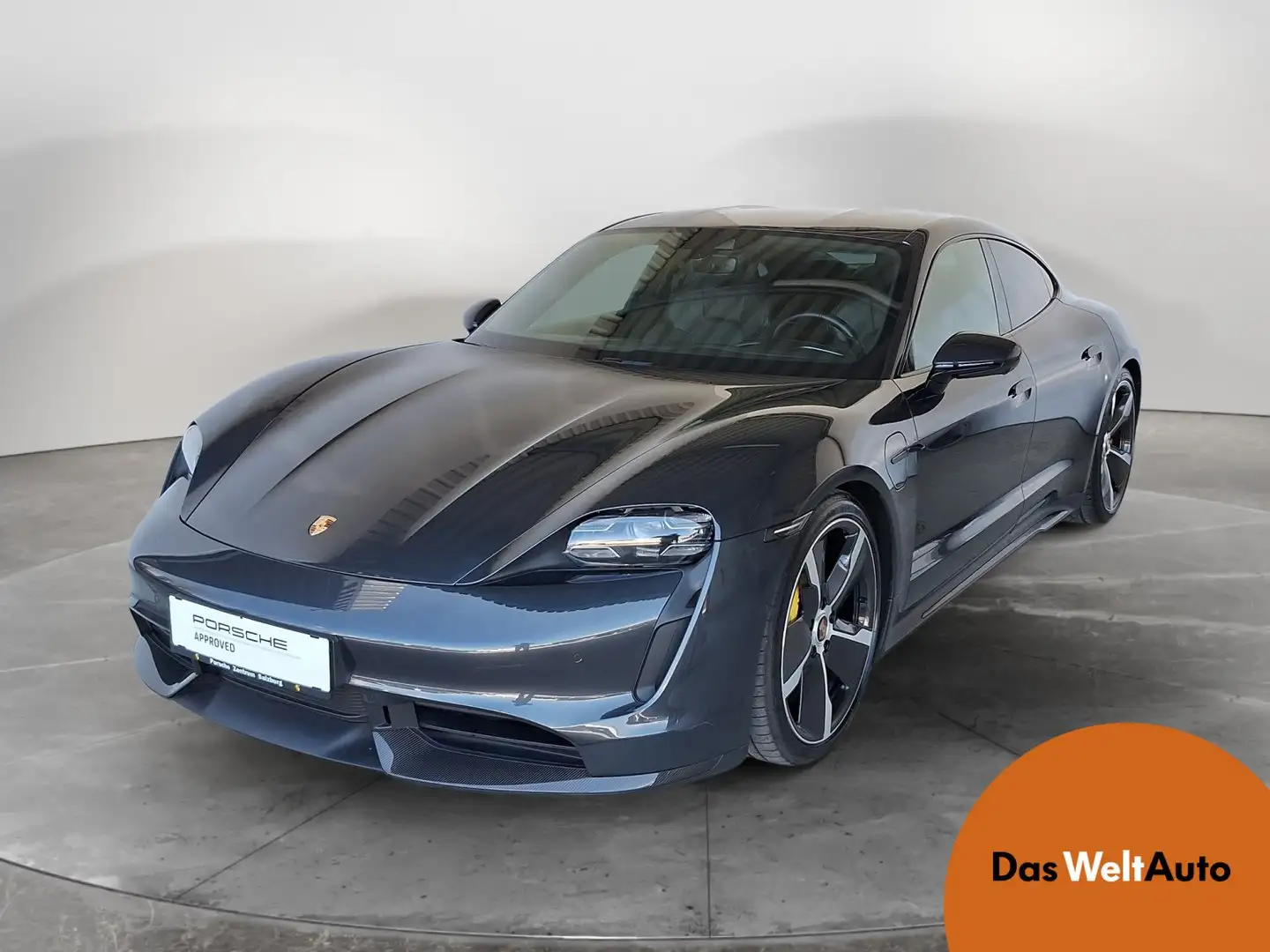 Porsche Taycan Turbo S Grau - 1