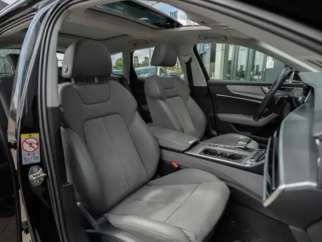 Audi A6 view 8