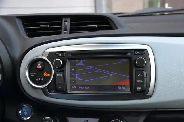 Toyota Yaris view 12
