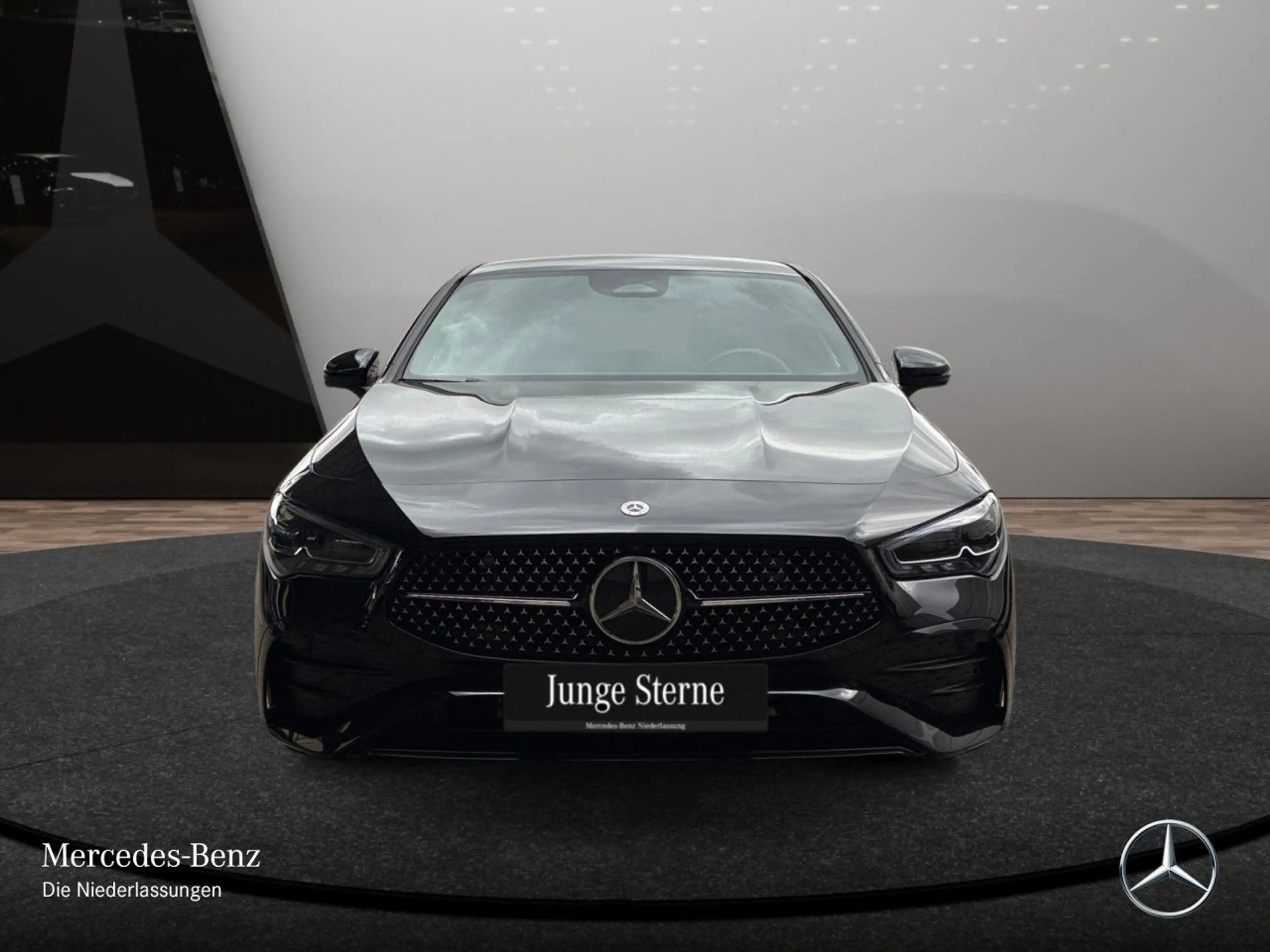 Mercedes-Benz CLA 200 AMG+NIGHT+360°+AHK+MULTIBEAM+TOTW+KEYLESS — photo 3