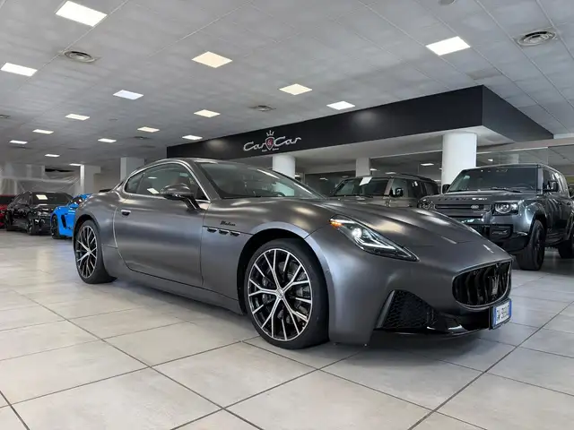 Maserati GranTurismo 3.0 Modena awd auto