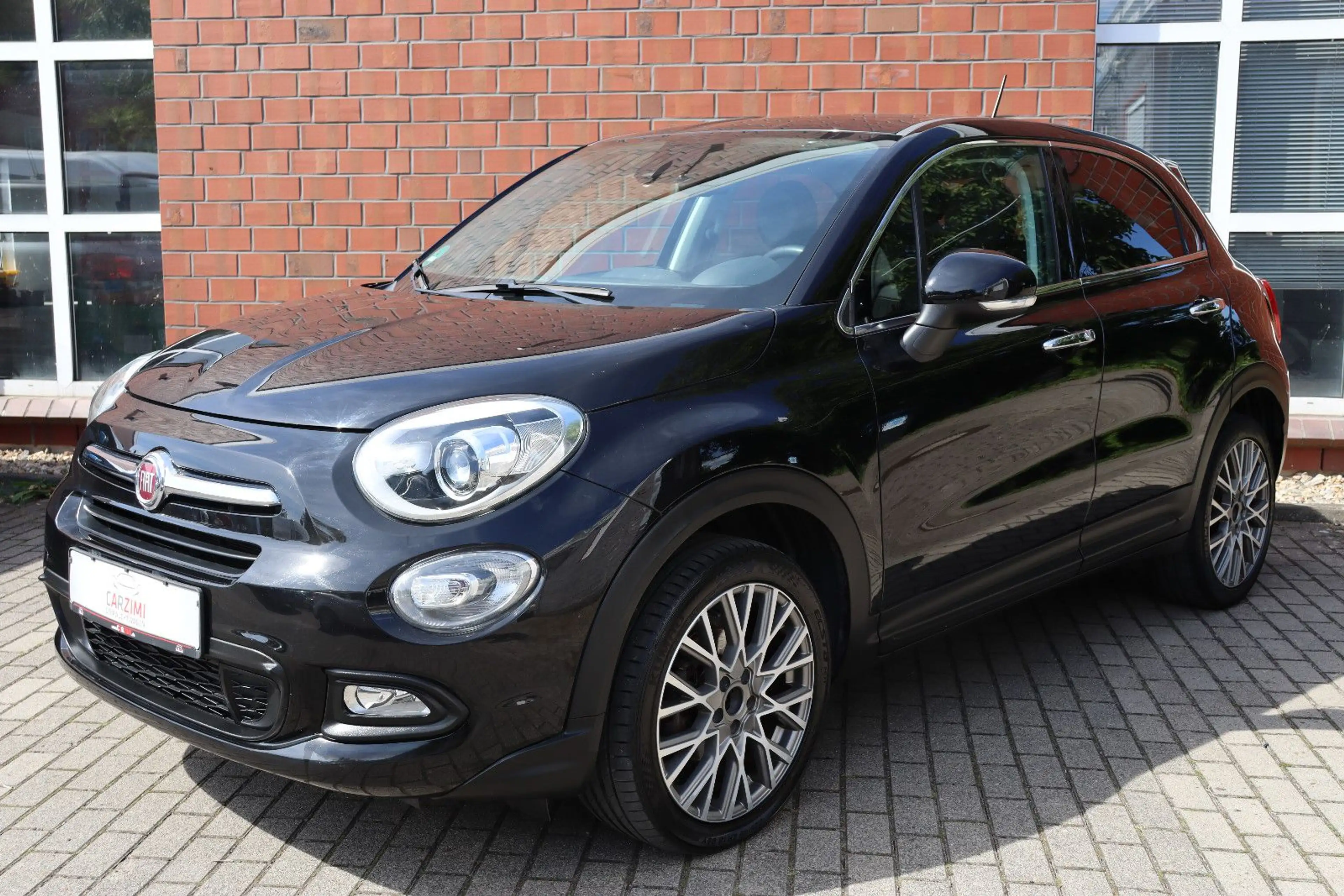 Fiat 500X 1.4 Lounge Autom. Leder Xenon Navi — photo 2