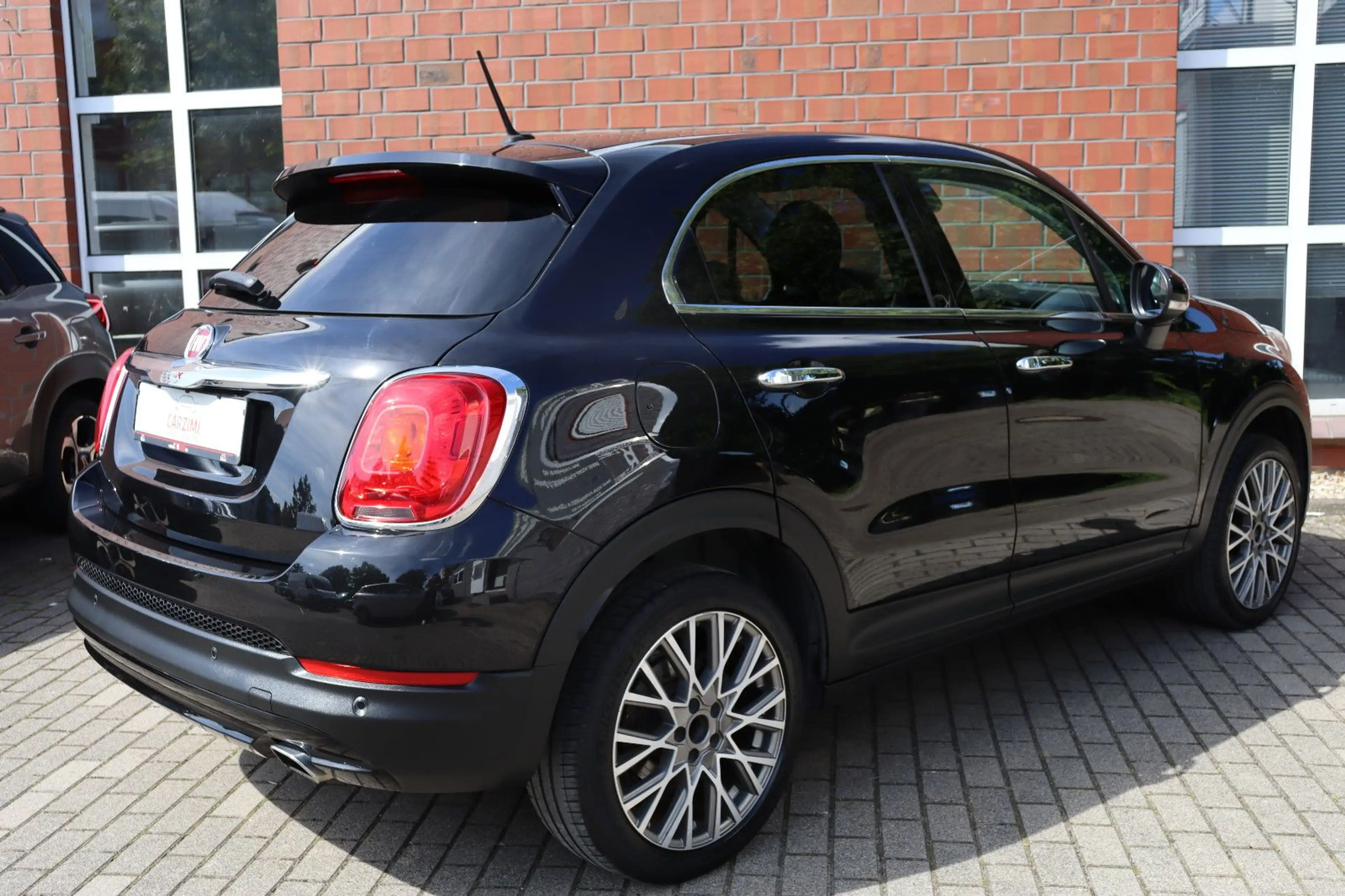 Fiat 500X 1.4 Lounge Autom. Leder Xenon Navi — photo 5