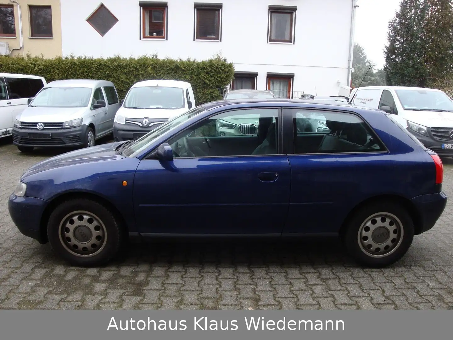 Audi A3 1.6 Attraction - 3.Hd./orig. erst 65 TKM Blau - 2