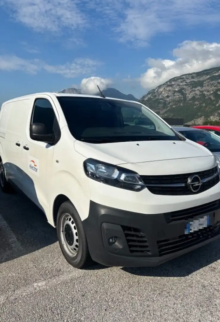 Opel Vivaro 2.0 Diesel 120CV S&S AT8 L2H1 Furgone Enjoy Bianco - 2