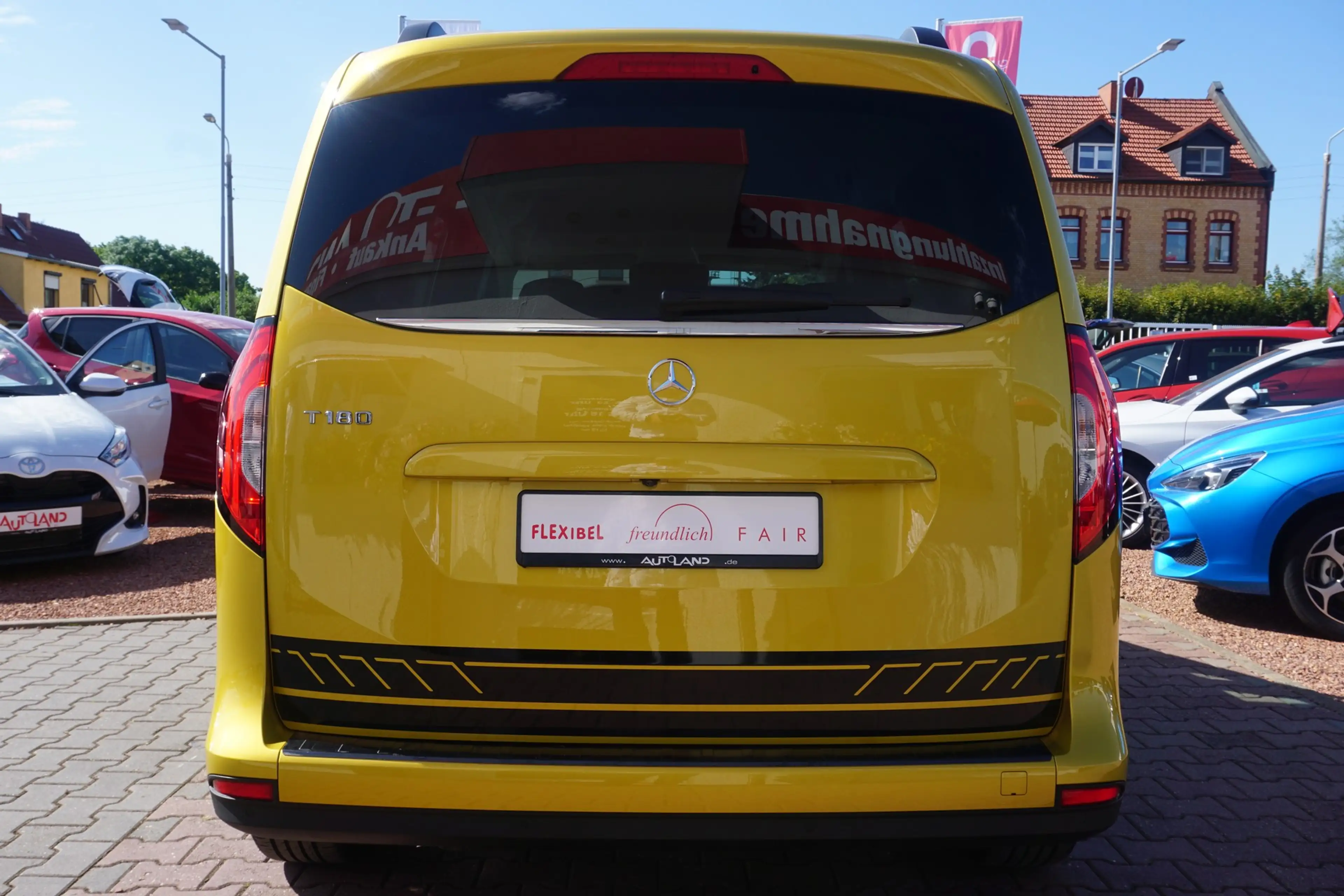 Mercedes-Benz T-Class T180 Edition 7G-DCT LED Navi Kamera Totwinkel — photo 4