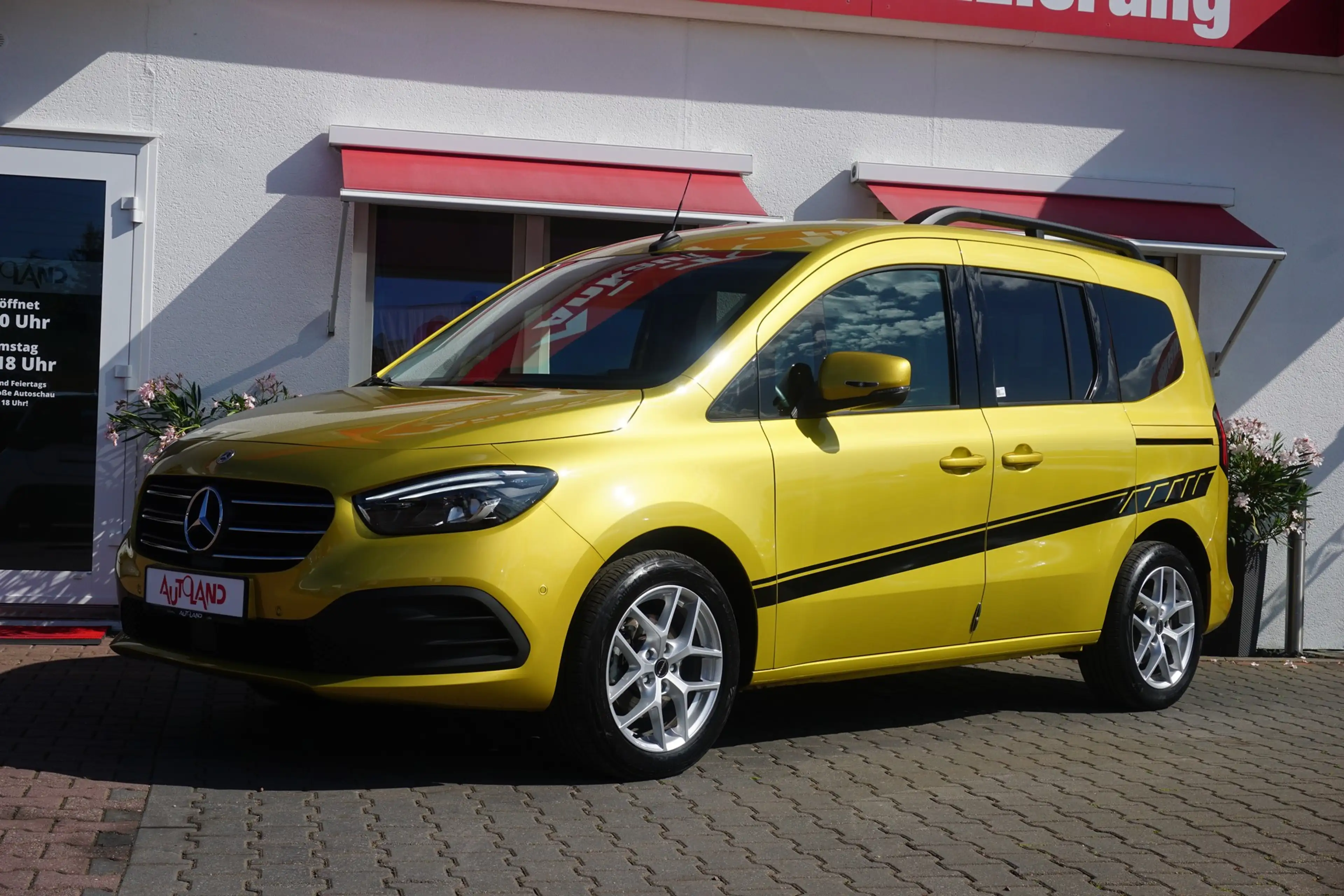 Mercedes-Benz T-Class T180 Edition 7G-DCT LED Navi Kamera Totwinkel — photo 2