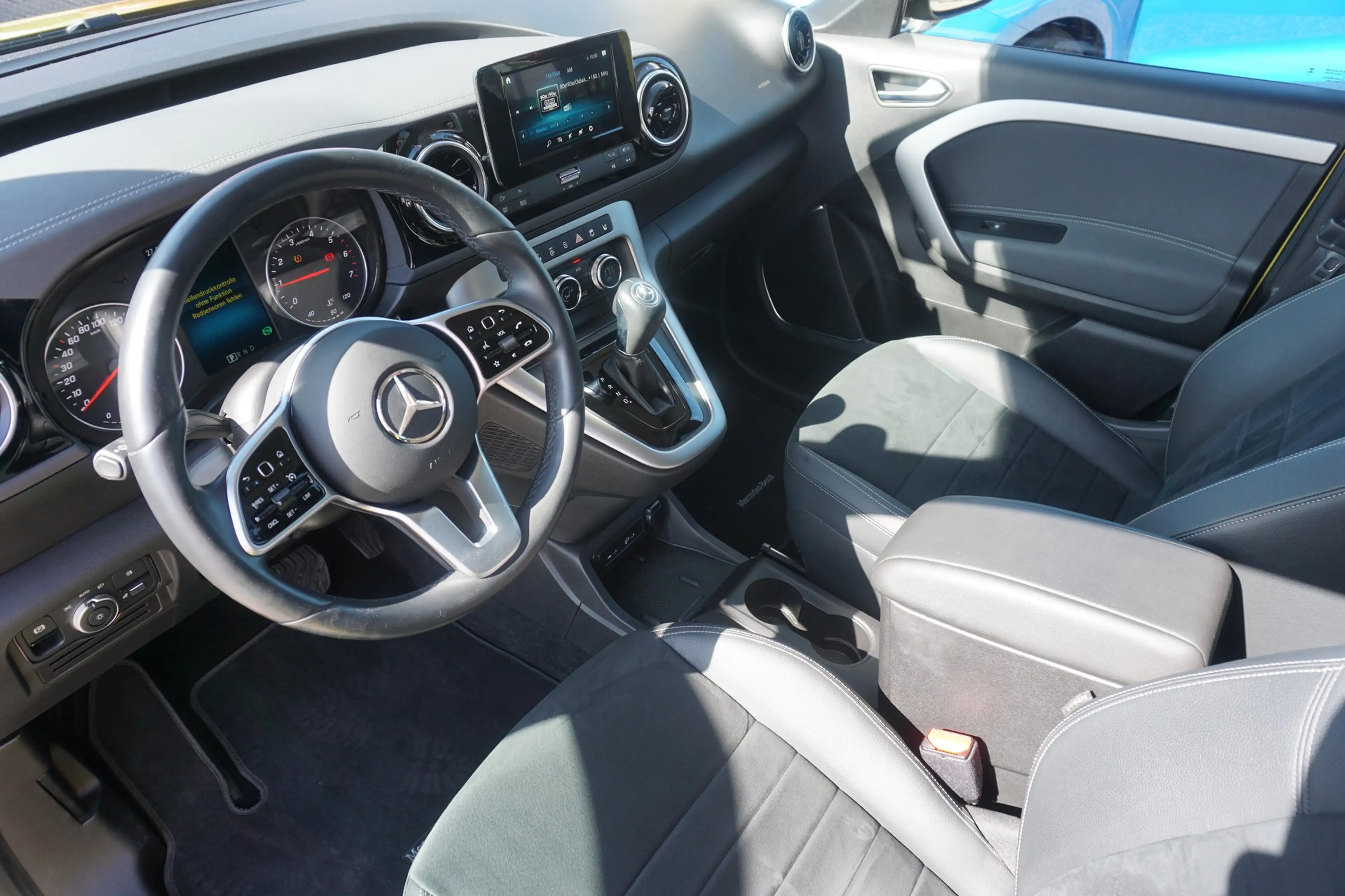 Mercedes-Benz T-Class T180 Edition 7G-DCT LED Navi Kamera Totwinkel — photo 8