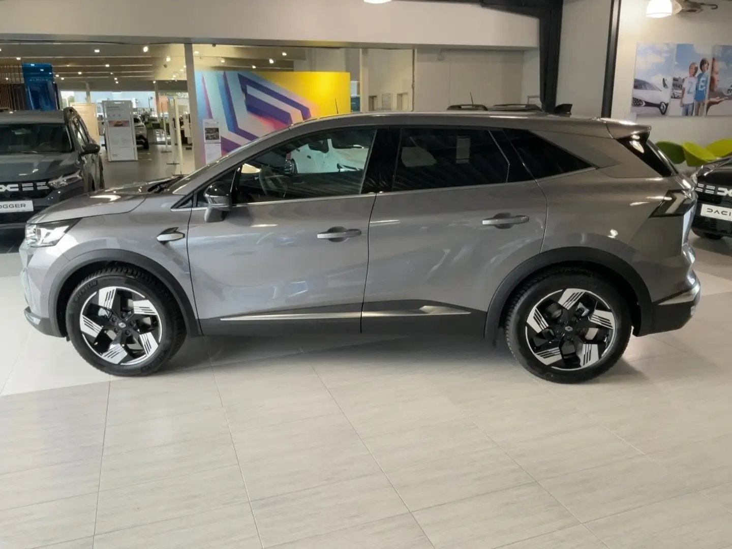 Renault Symbioz Techno E-Tech Full Hybrid 145 Automatik Grau - 2