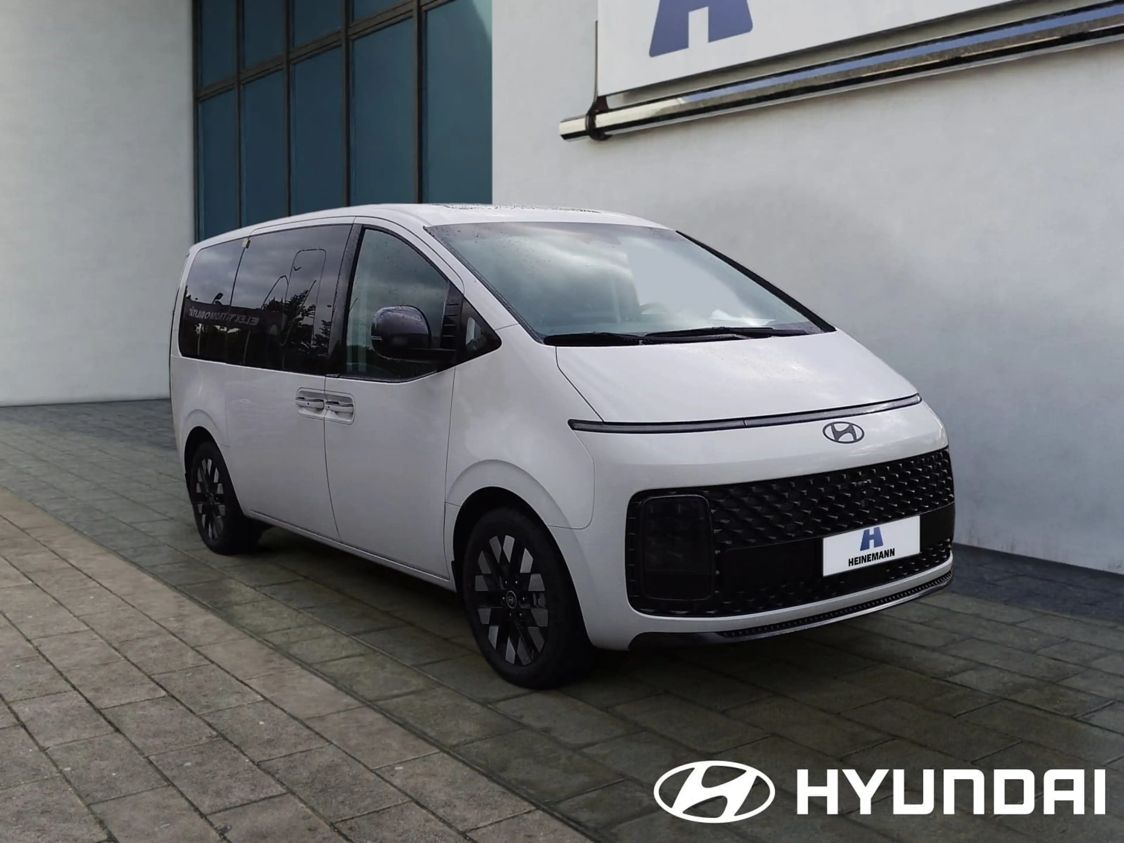 Hyundai STARIA HEV 7-Sitzer (MY25) 1.6 T-GDI (225 PS) 6-AT 2WD Si — photo 5