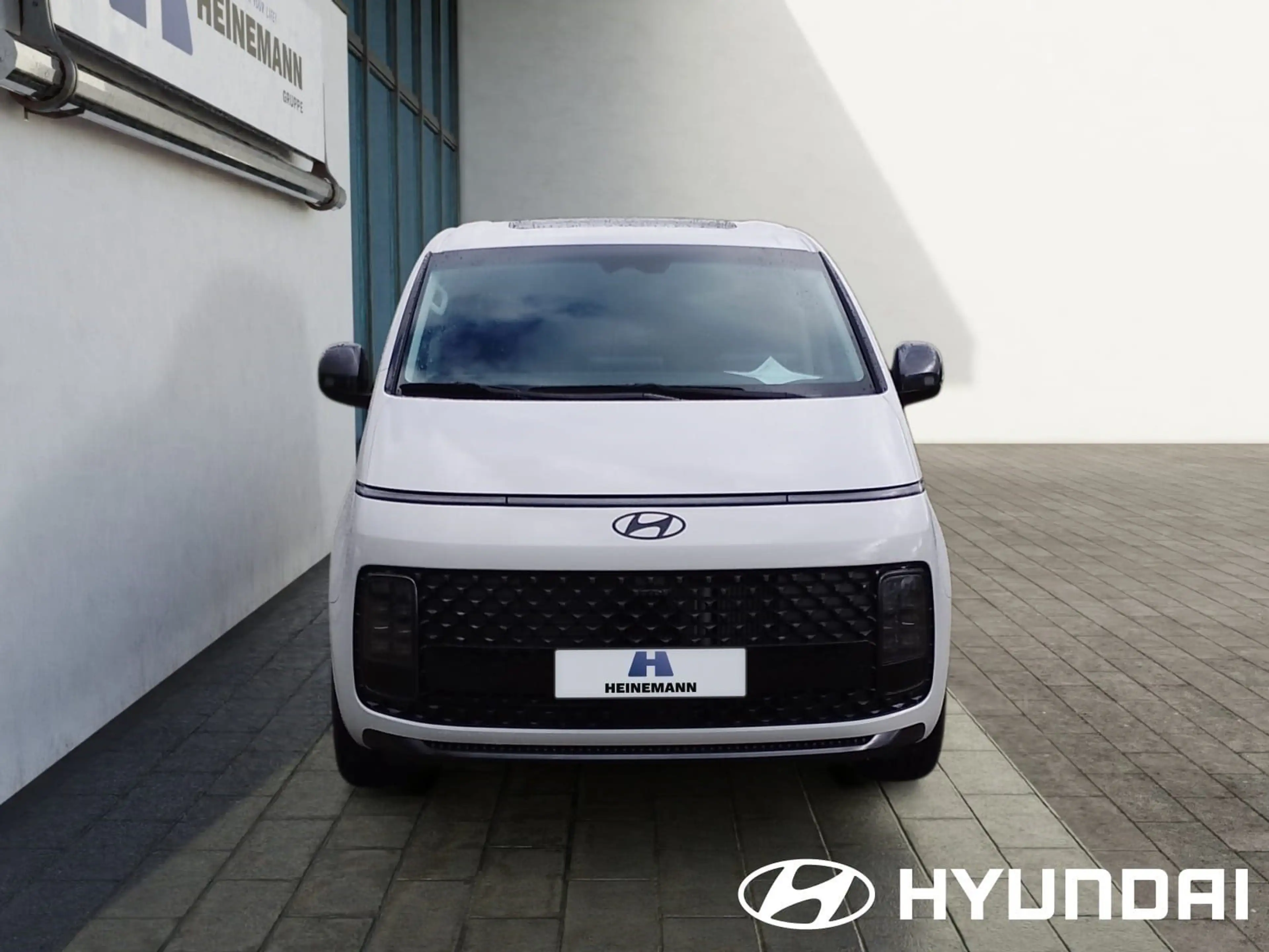 Hyundai STARIA HEV 7-Sitzer (MY25) 1.6 T-GDI (225 PS) 6-AT 2WD Si — photo 6