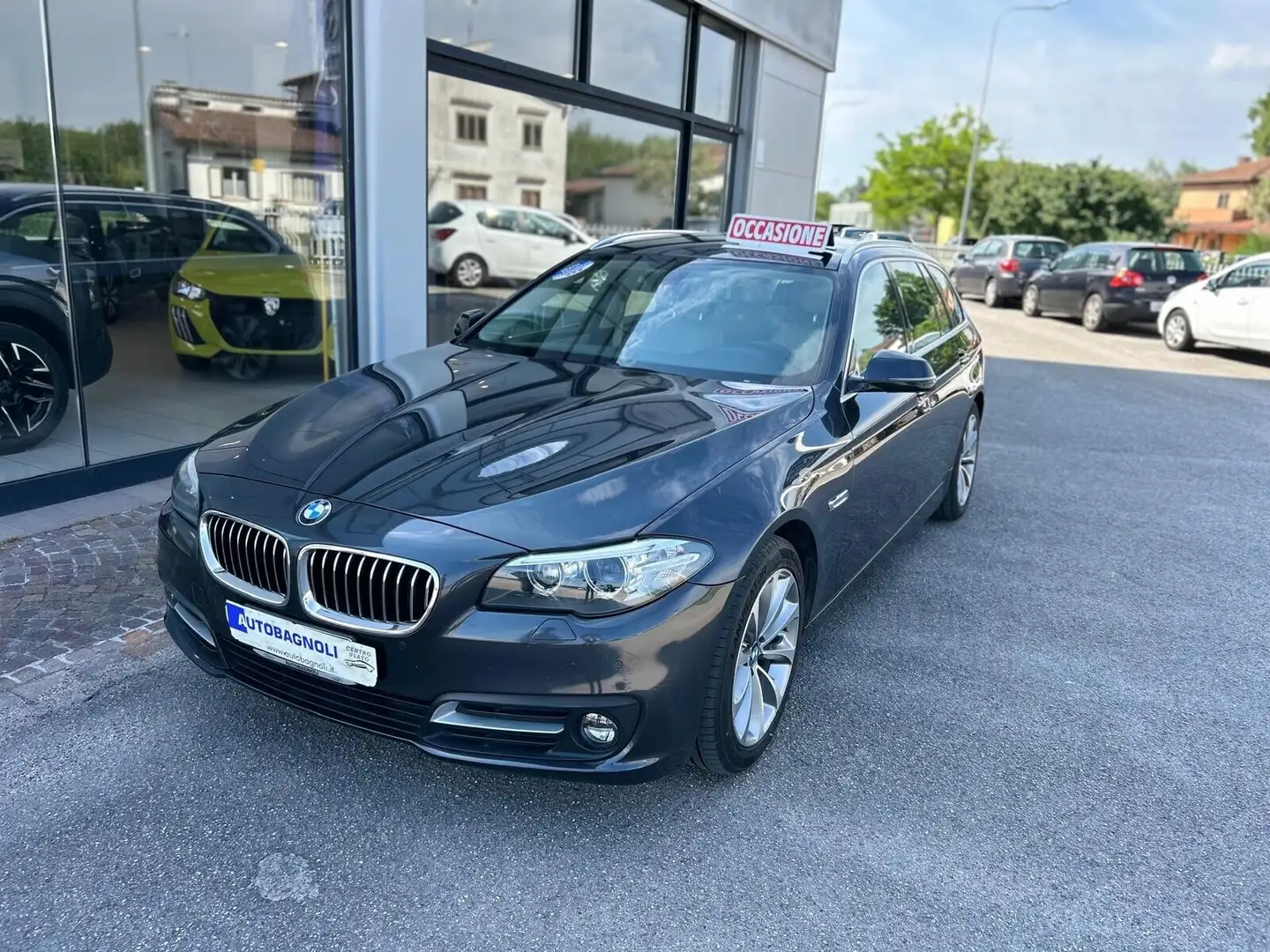 BMW 520 d xDrive Touring BUSINESS aut. Grigio - 1