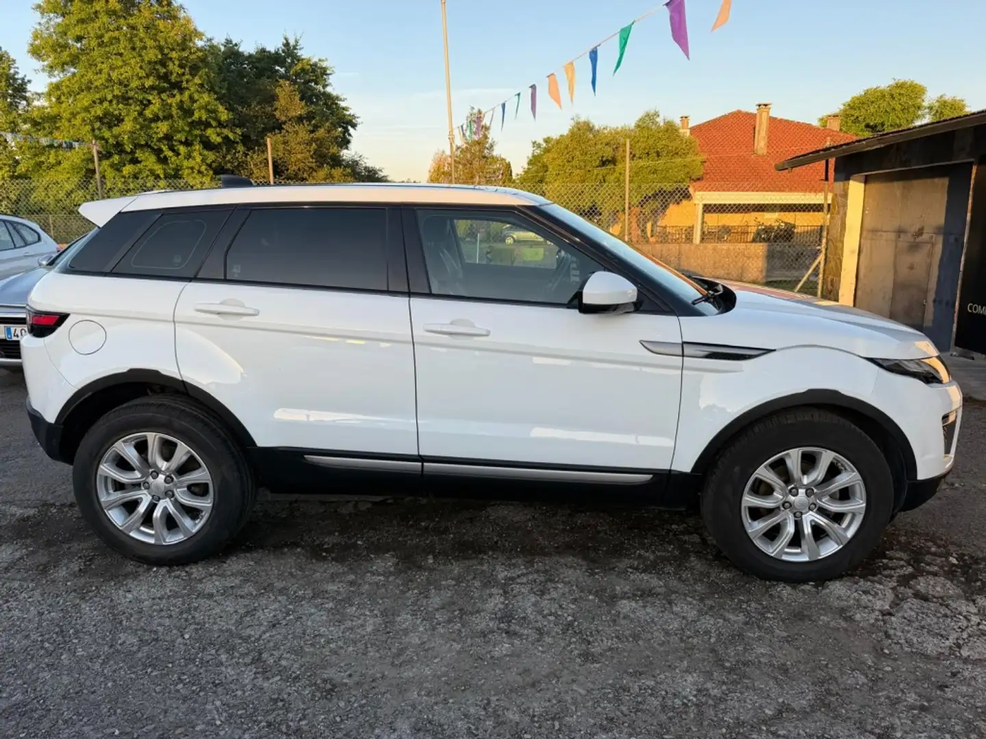 Land Rover Range Rover Evoque 2.0TD4 HSE 4WD 150 Blanco - 2