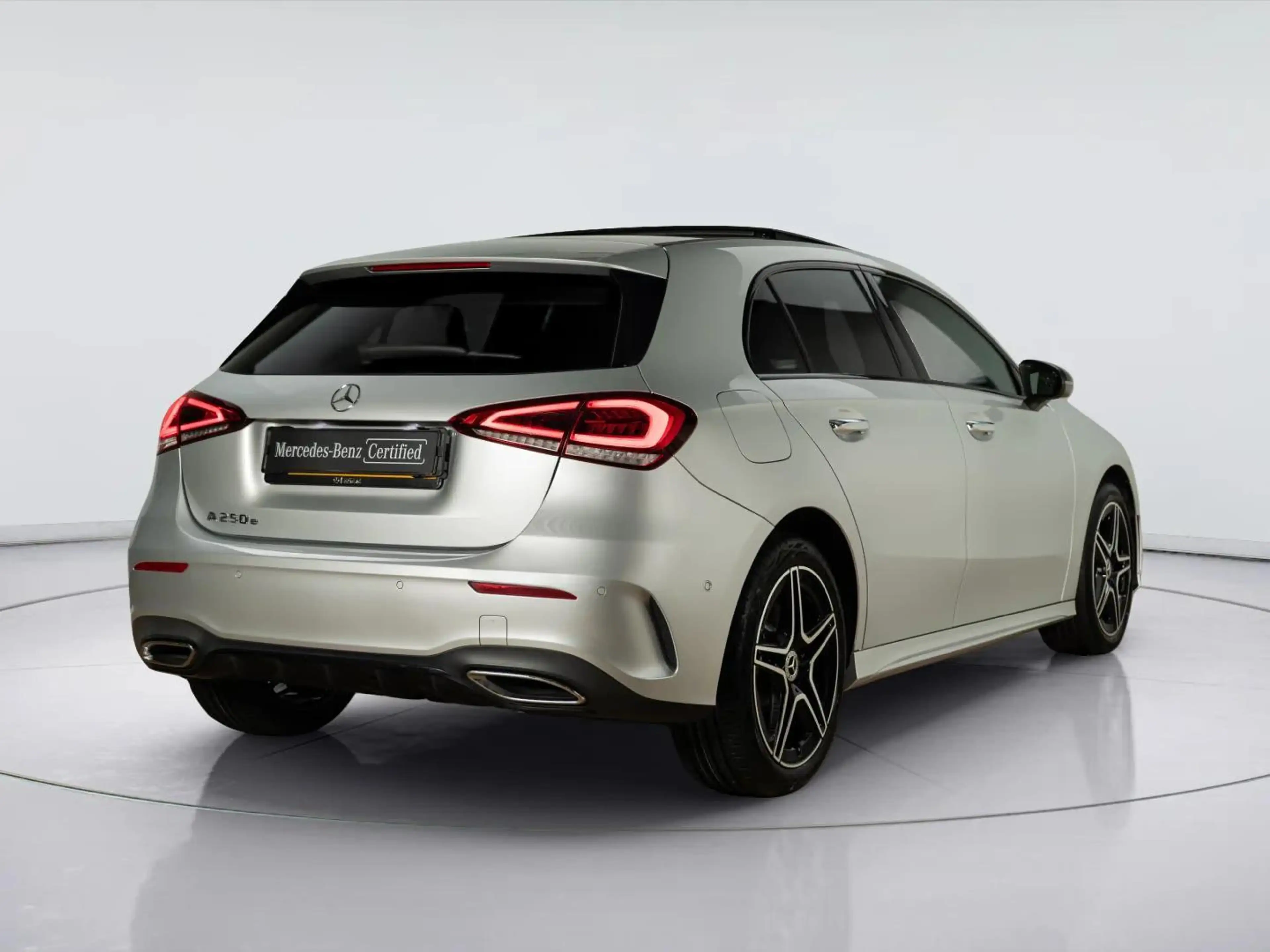 Mercedes-Benz A 250 Hatchback e Business Solution AMG Limited | Panora — photo 2