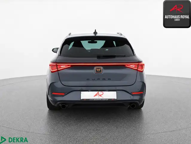 Cupra Leon view 4
