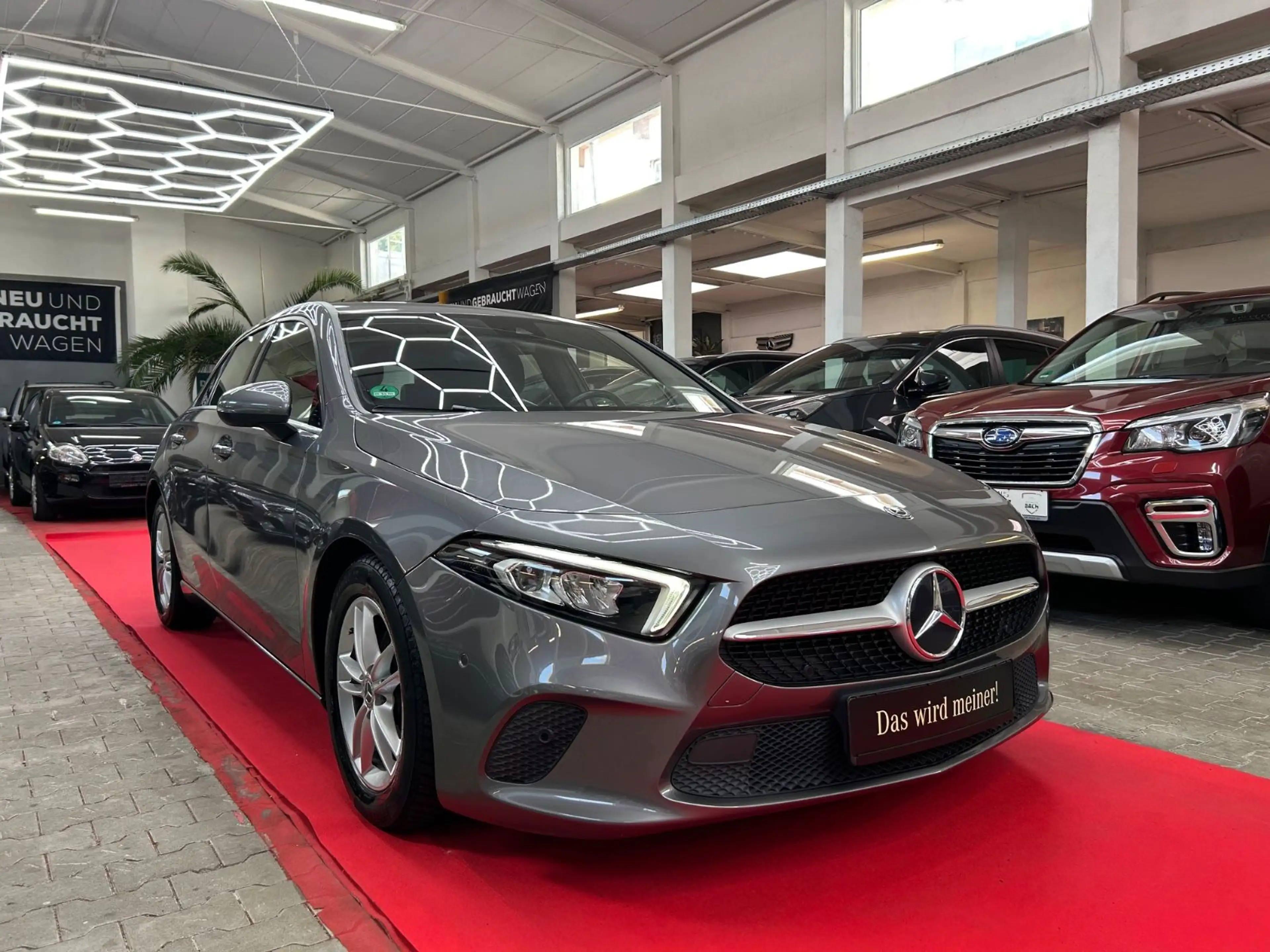 Mercedes-Benz A 180 d/TÜV NEU/SERVICE NEU/MBUX/DIGITAL/LED/RFK — photo 11