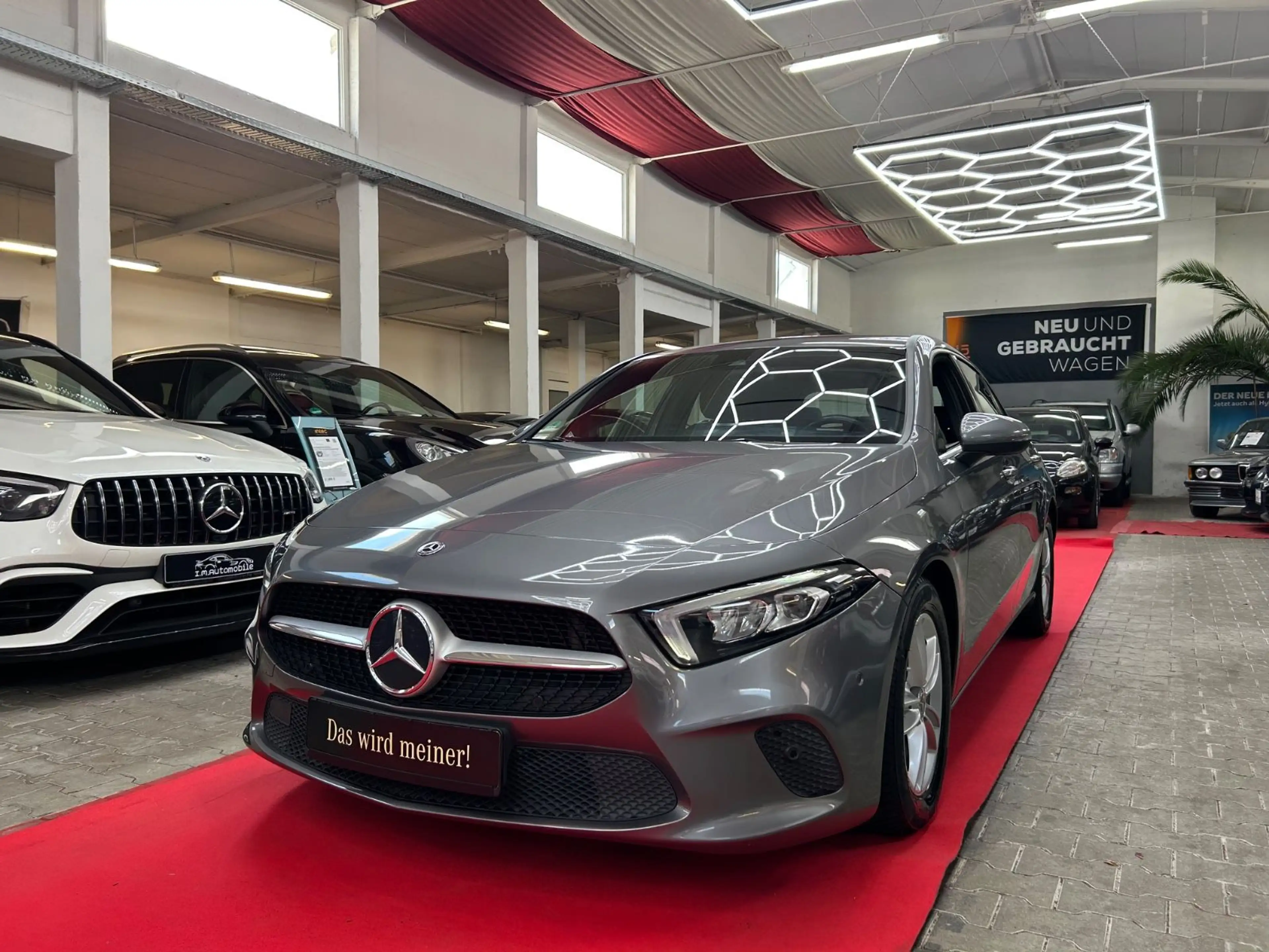 Mercedes-Benz A 180 d/TÜV NEU/SERVICE NEU/MBUX/DIGITAL/LED/RFK — photo 7