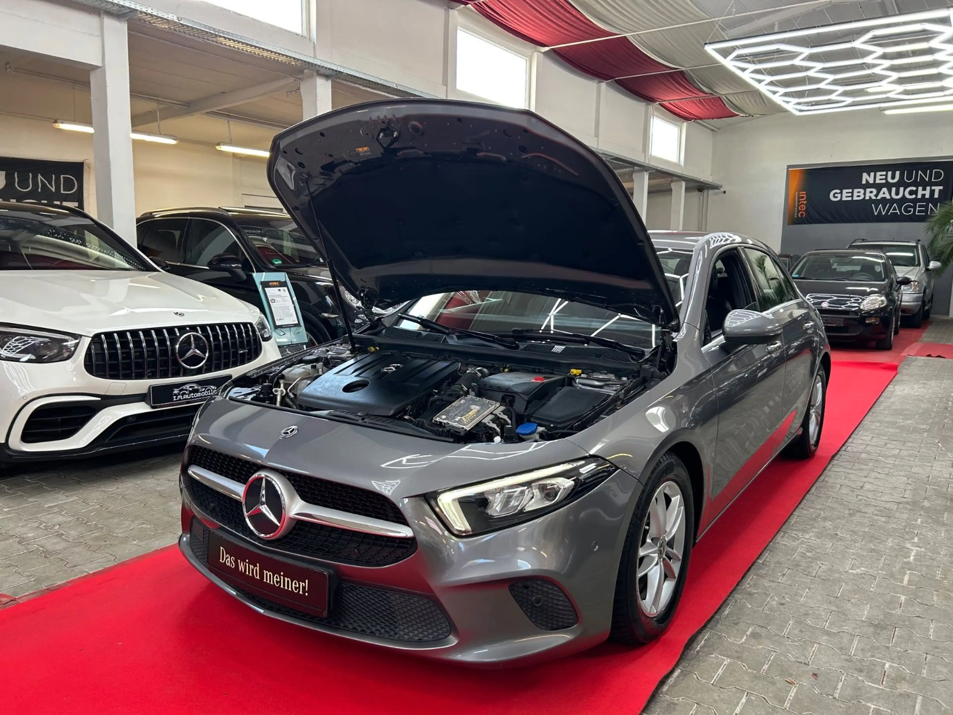 Mercedes-Benz A 180 d/TÜV NEU/SERVICE NEU/MBUX/DIGITAL/LED/RFK — photo 12