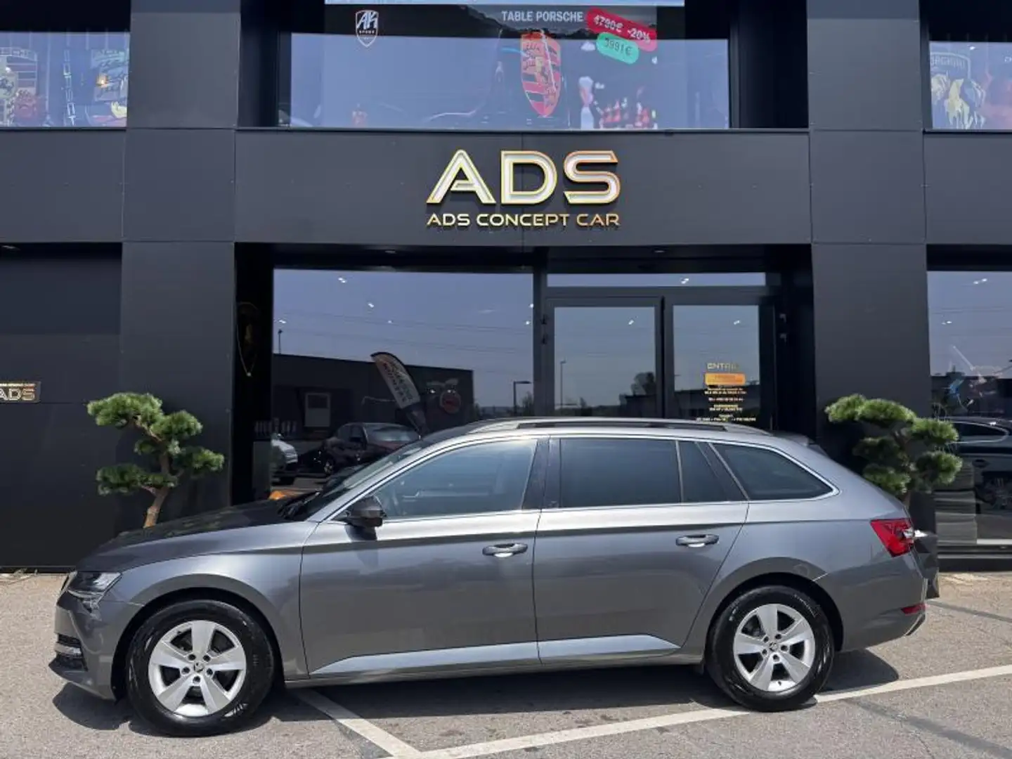Skoda Superb III Ambition Gris - 2