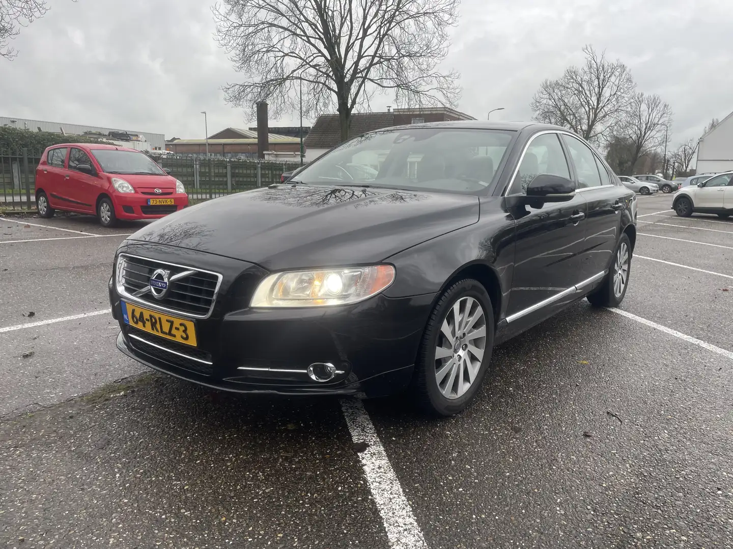 Volvo S80 1.6 T4 Summum/ Bomvol!!/navi/leder/schuifdak/ Zwart - 1