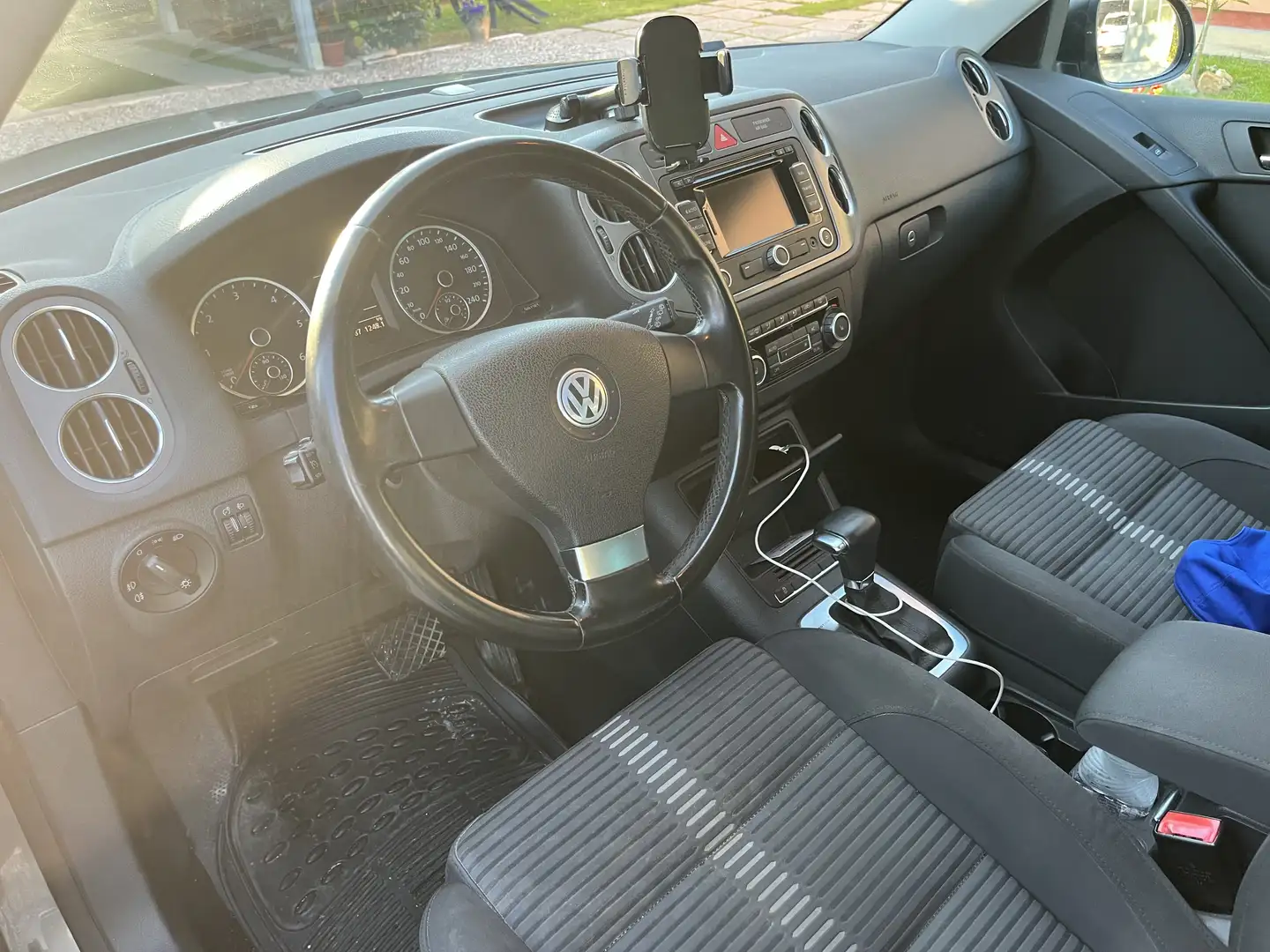 Volkswagen Tiguan 2.0 tdi Sport&Style 4motion dsg - 1