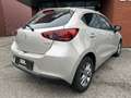 Mazda 2 1.5 Skyactiv-G Comfort // NAVI + CARPLAY // PDC // Gris - thumbnail 3